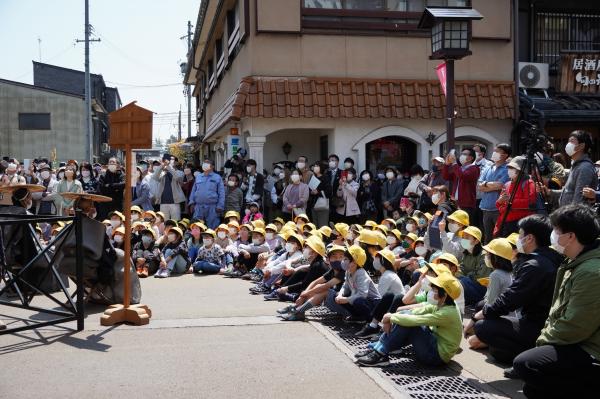 古川祭屋台曳き揃え風景写真(8)