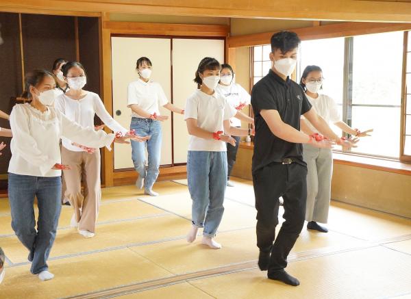 飛騨市外国人材コミュニティセンター様子(4)