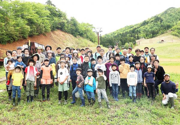 かわいスキー場清掃奉仕活動の様子⑨