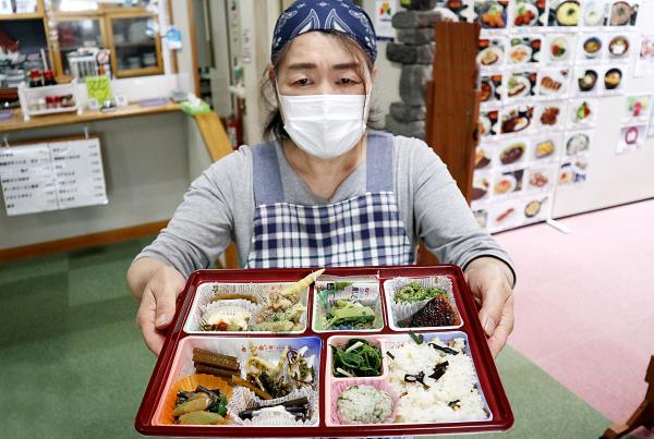 飛騨かわい山菜市限定弁当