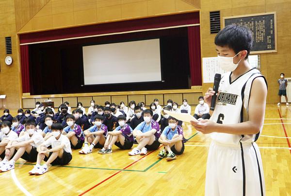 部活動激励会の様子写真