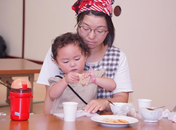 親子クッキングの様子写真