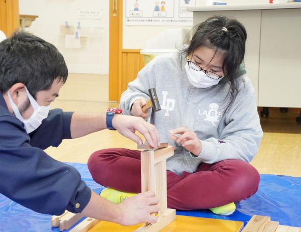 森の学習会の様子