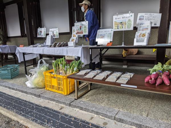 販売会の様子(5)