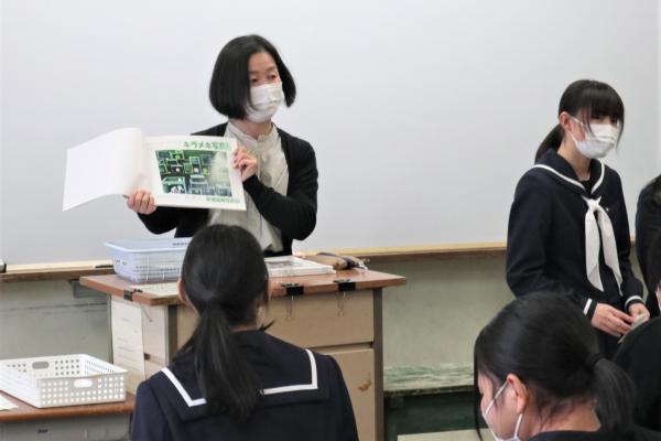 写真集発表の様子(5)