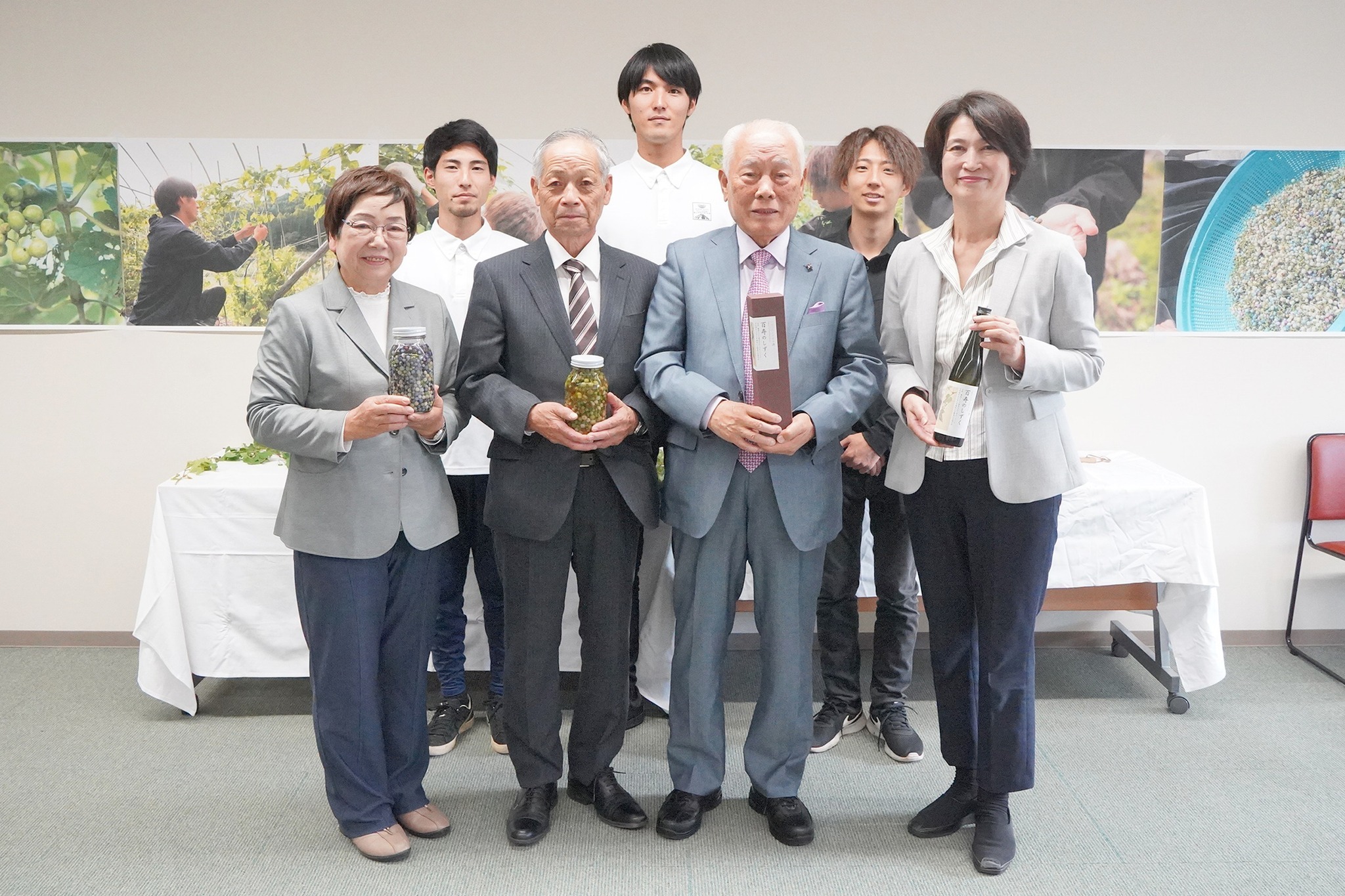 試飲会集合写真