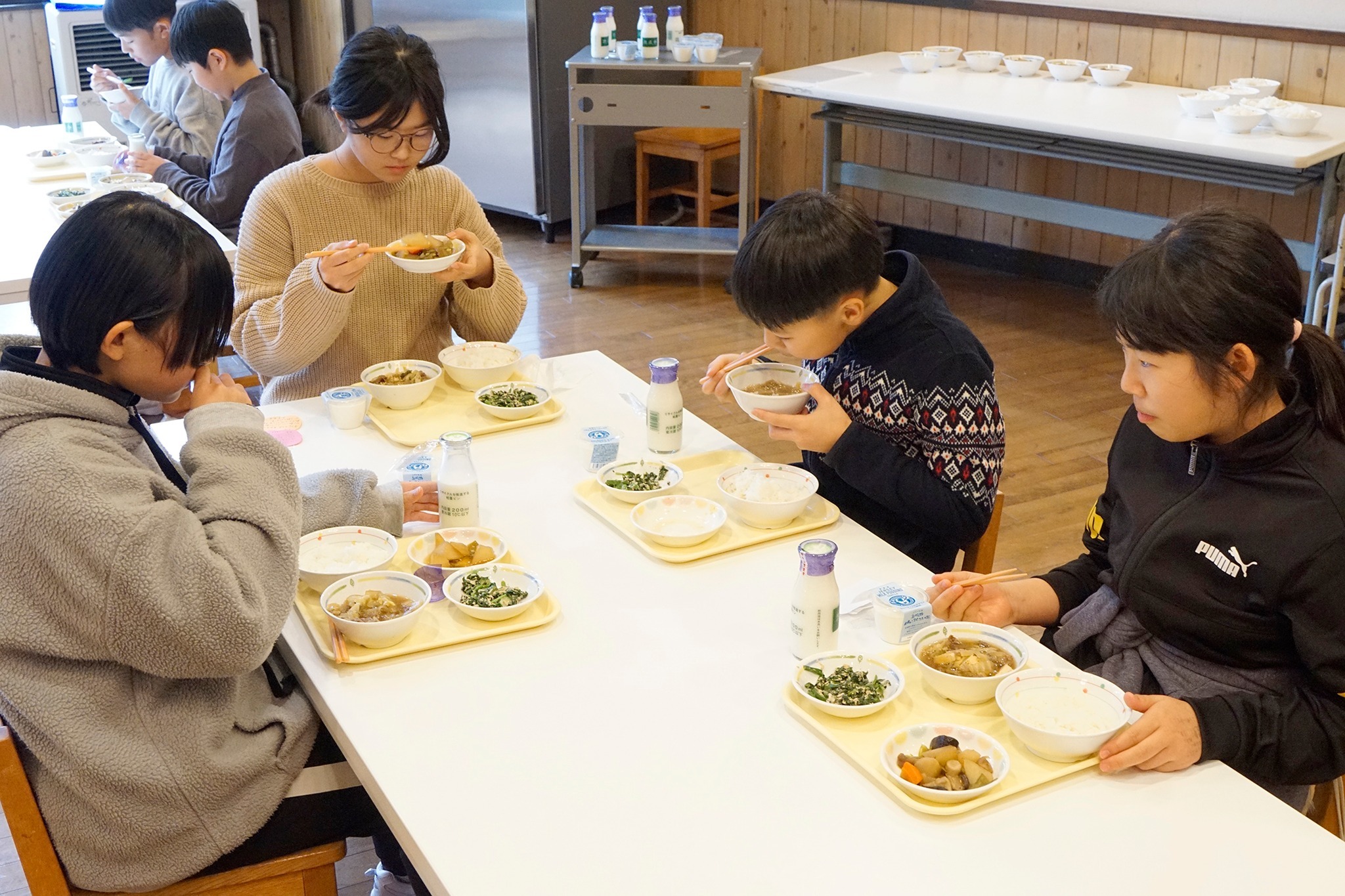 ふるさと給食の様子