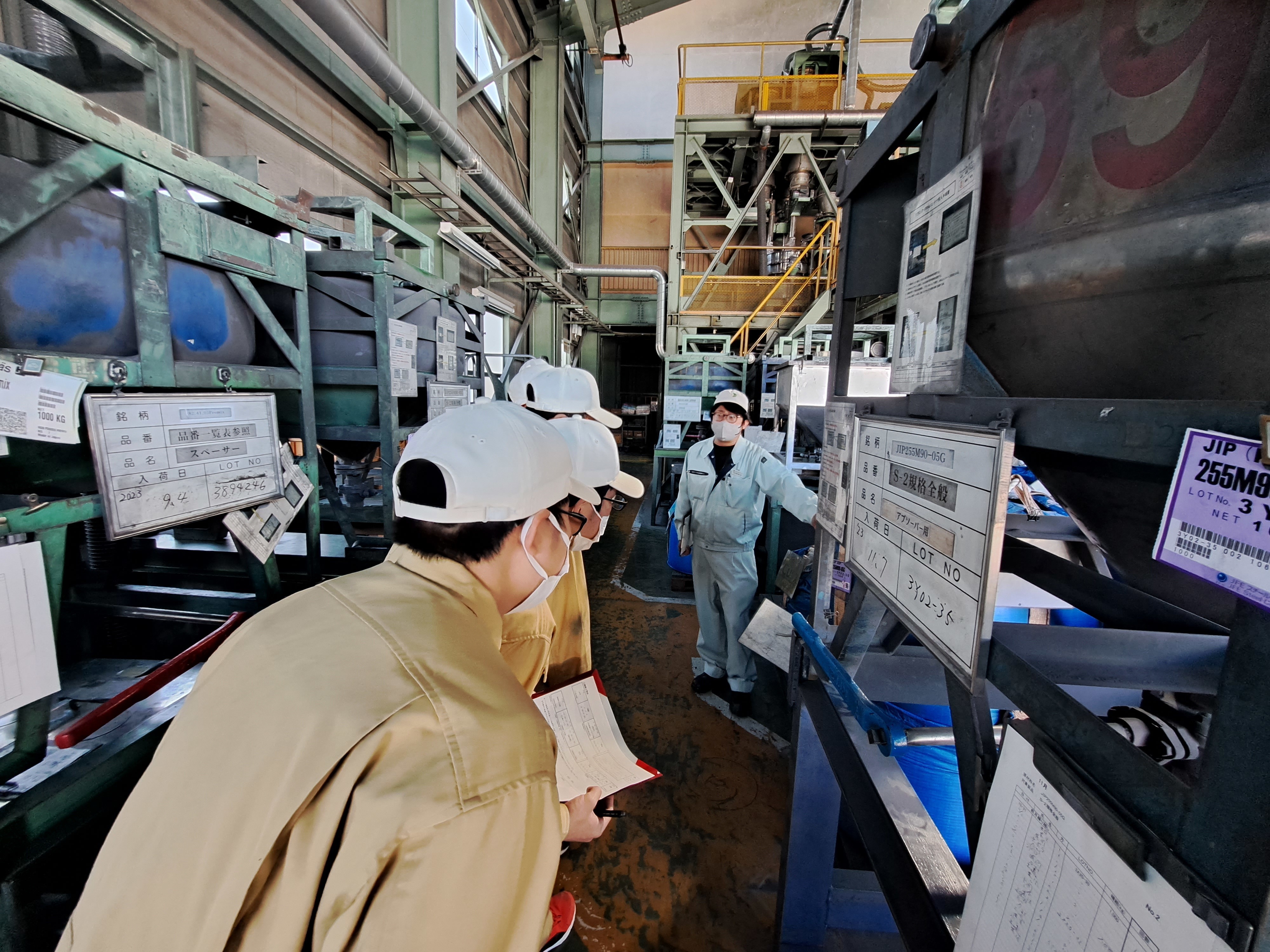 企業見学の様子