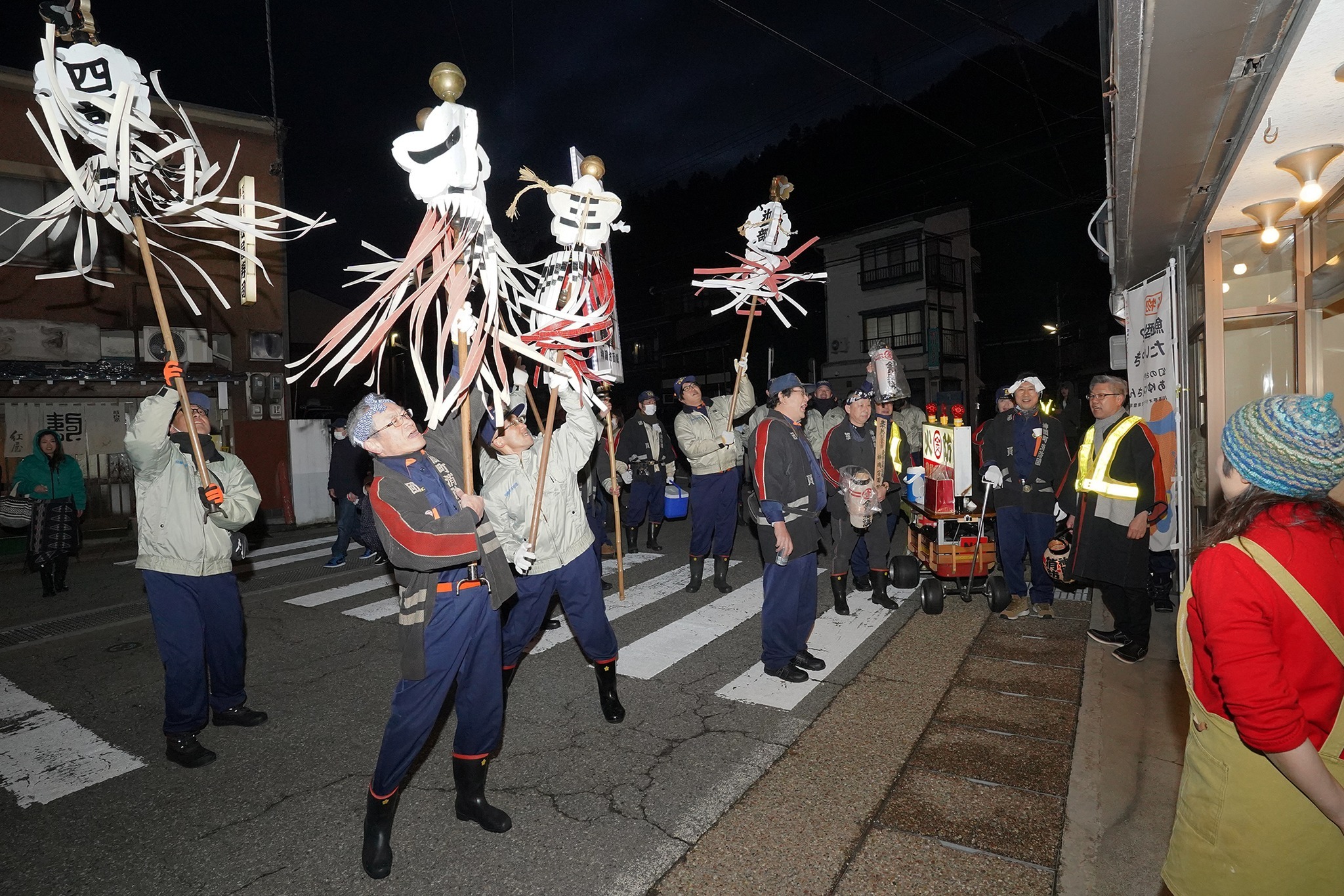 神岡初金毘羅宵祭の様子