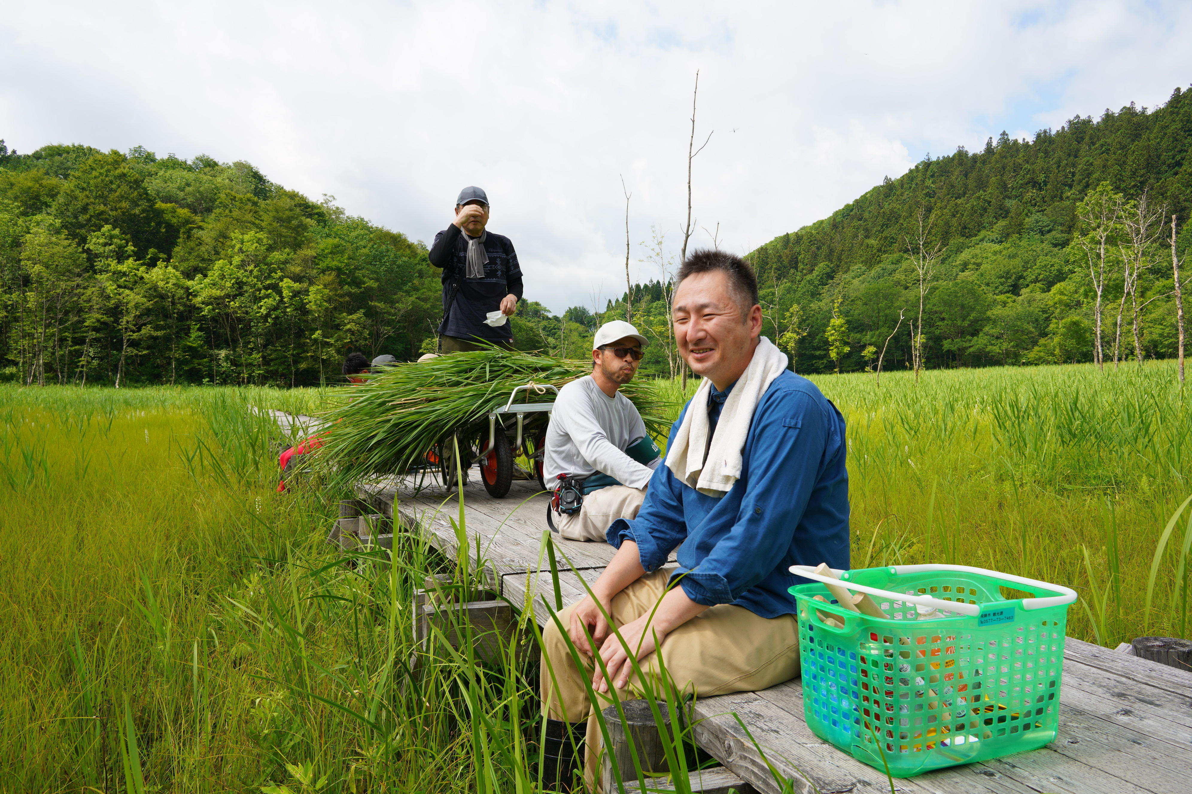 池ケ原湿原ヨシ刈りの様子