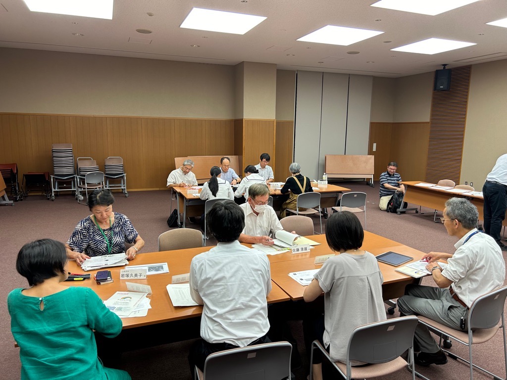 会議の様子２