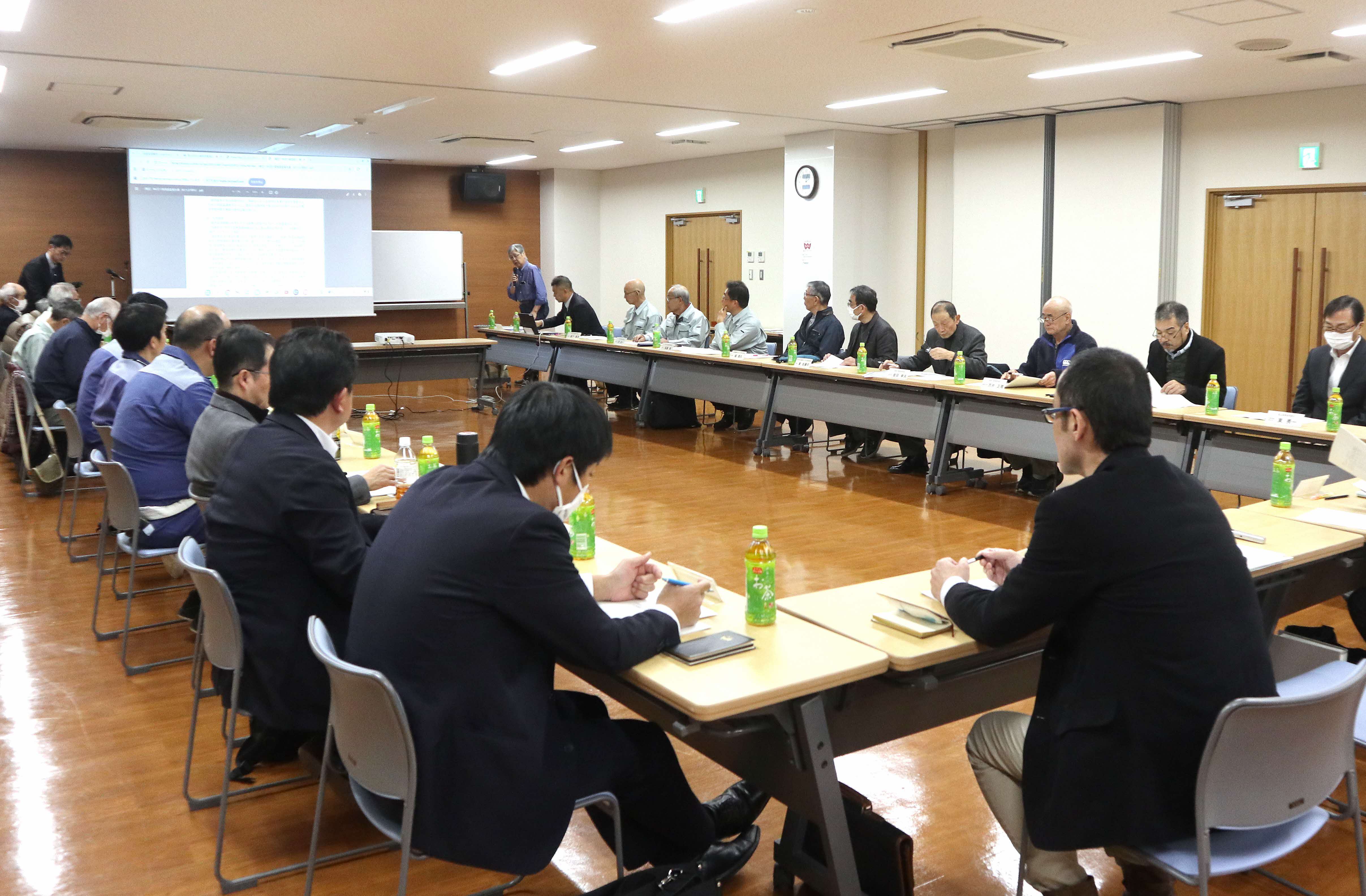 検討会の様子