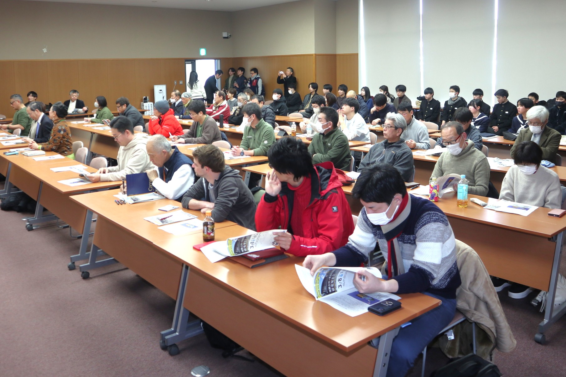 大学生ら町並み景観に関する研究成果を発表 