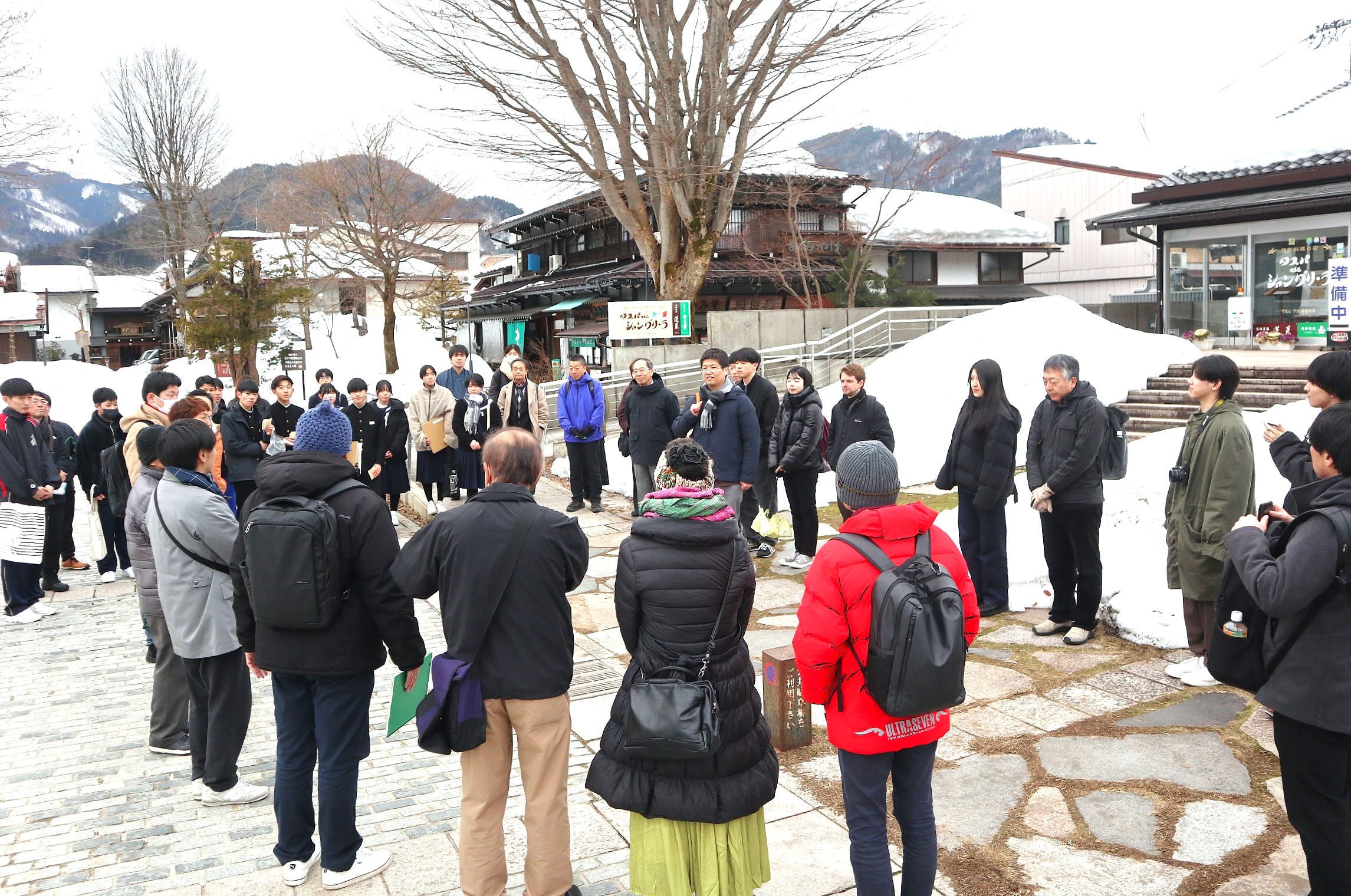 大学生ら町並み景観に関する研究成果を発表 