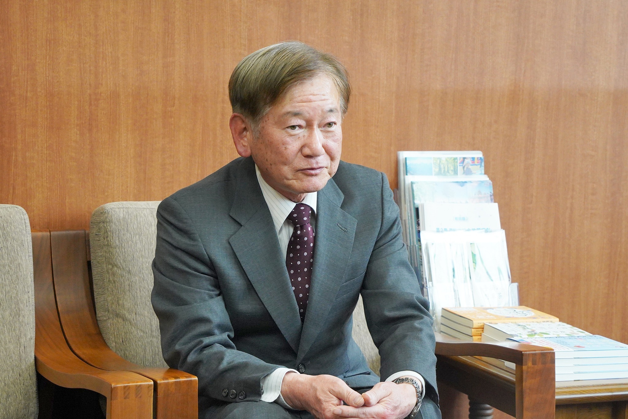 行政相談委員を11年間務められた佐藤康雄さんへ感謝状