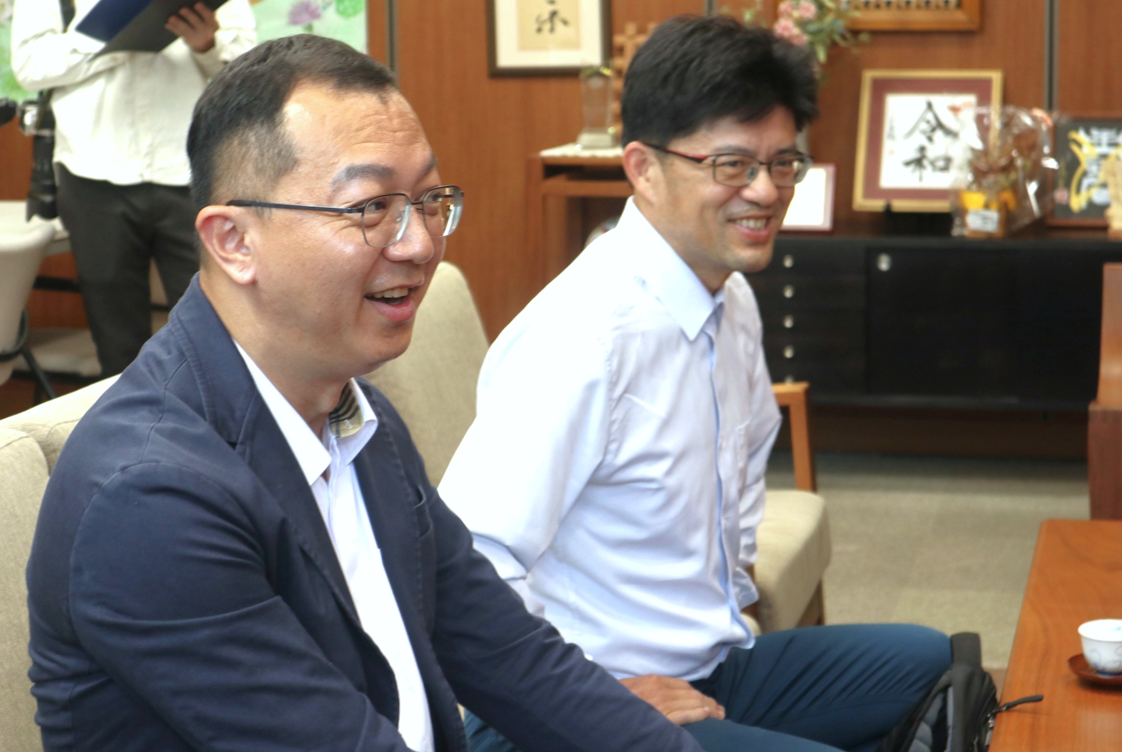 台湾新港郷から郷長らが表敬訪問～郷土料理の販売も