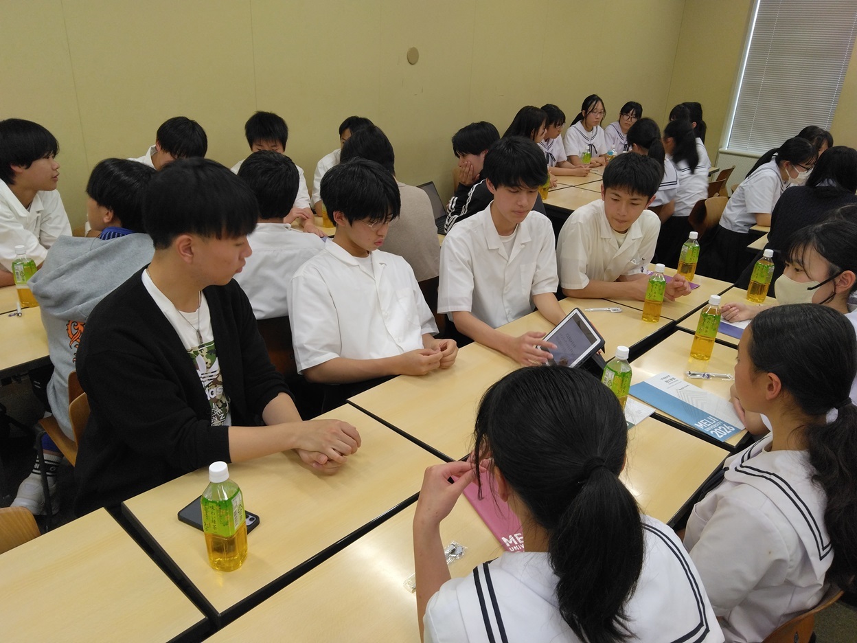 神岡中３年生が東京への修学旅行で生き方講話や探Q学習を行いました