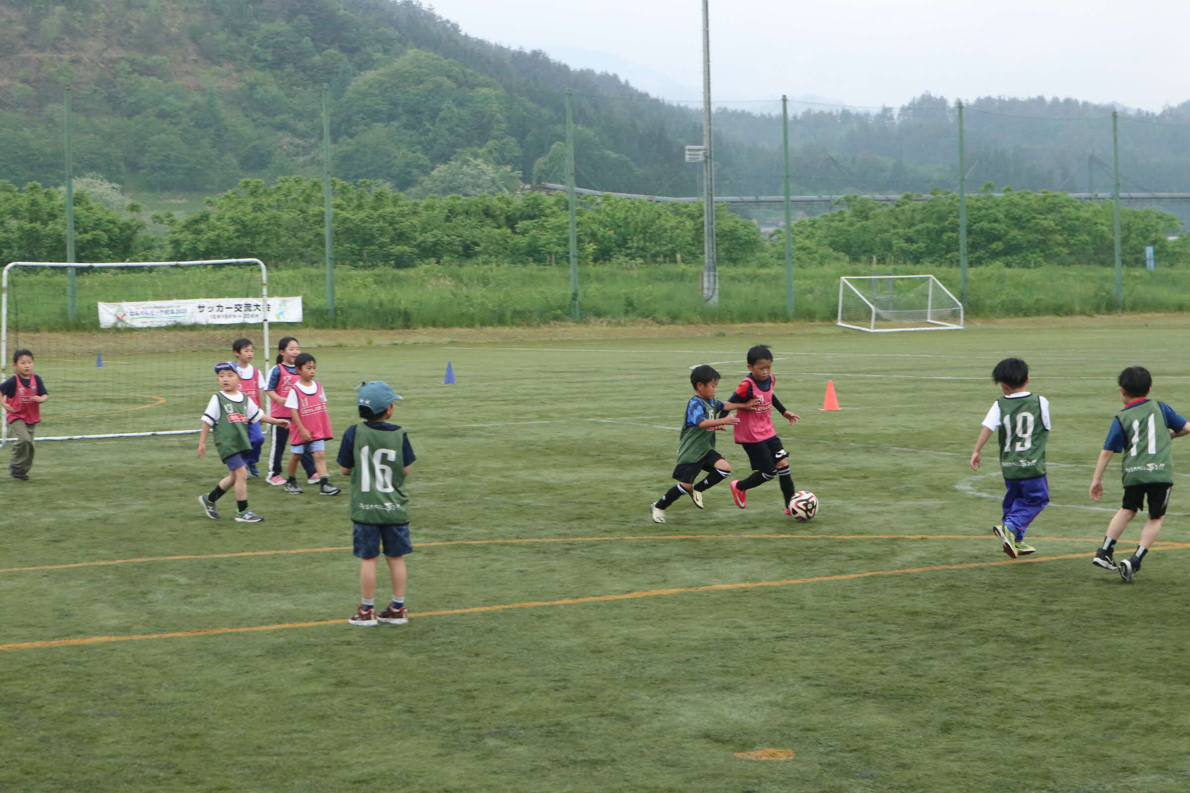 ＦＣ岐阜子どもサッカー教室が開催されました