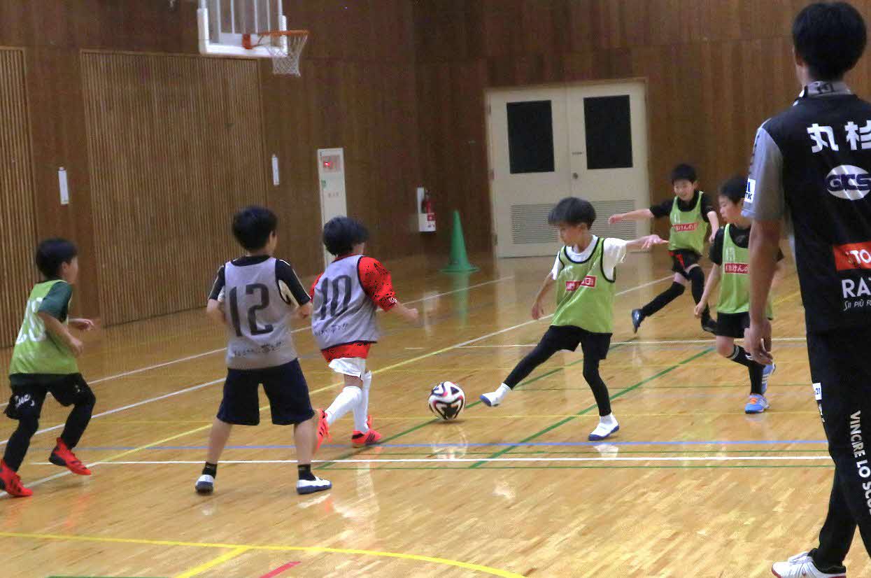 ＦＣ岐阜子どもサッカー教室が開催されました