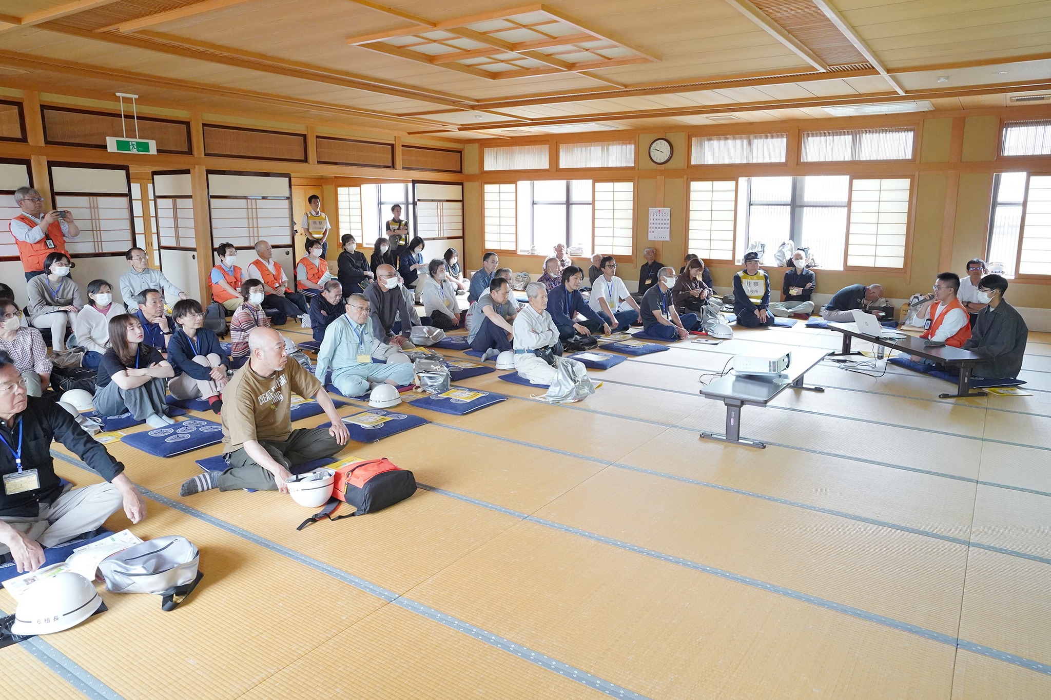 高校生防災士や中学生が地域の防災訓練で講話