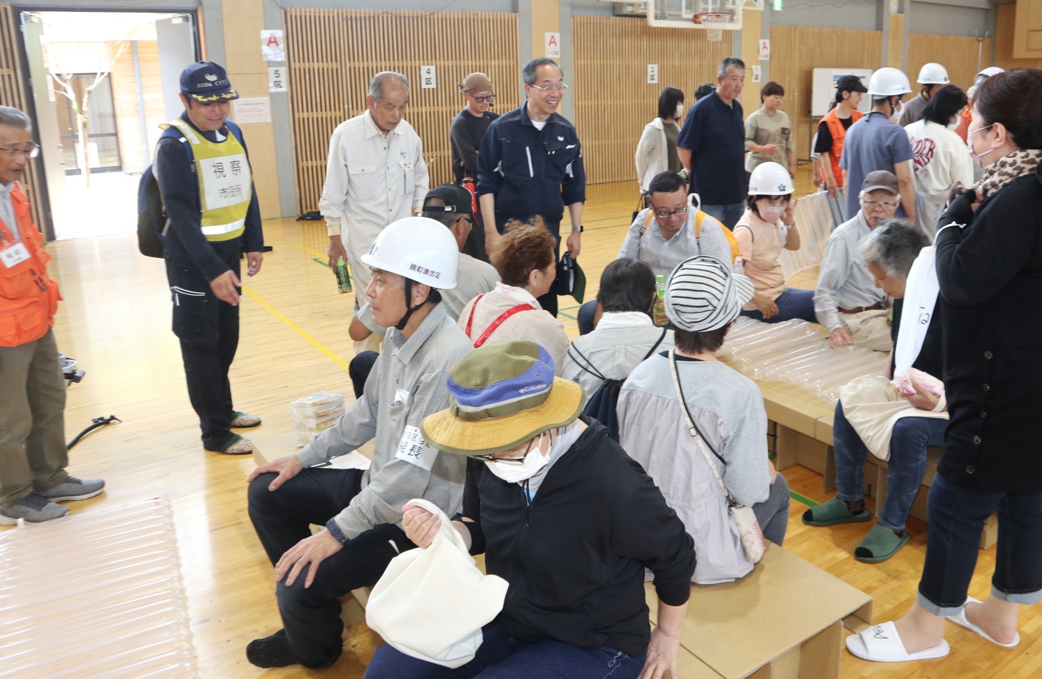 市総合防災訓練が実施されました…古川小では指定避難所開設訓練も