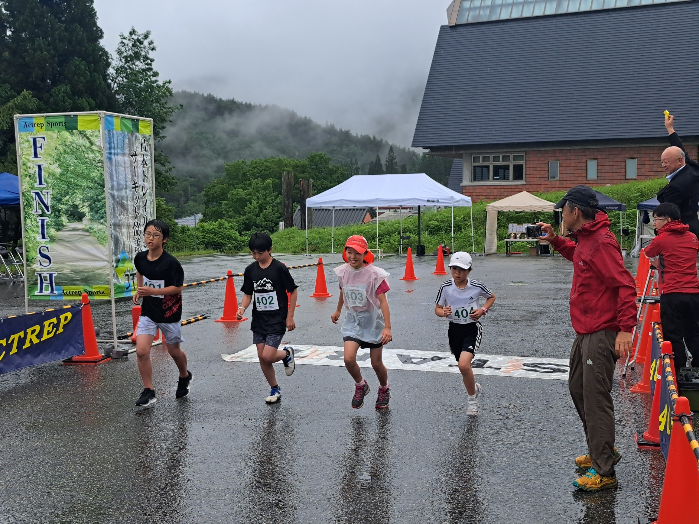 奥飛騨トレイルランに市内外から210名が参加　日々の成果を発揮