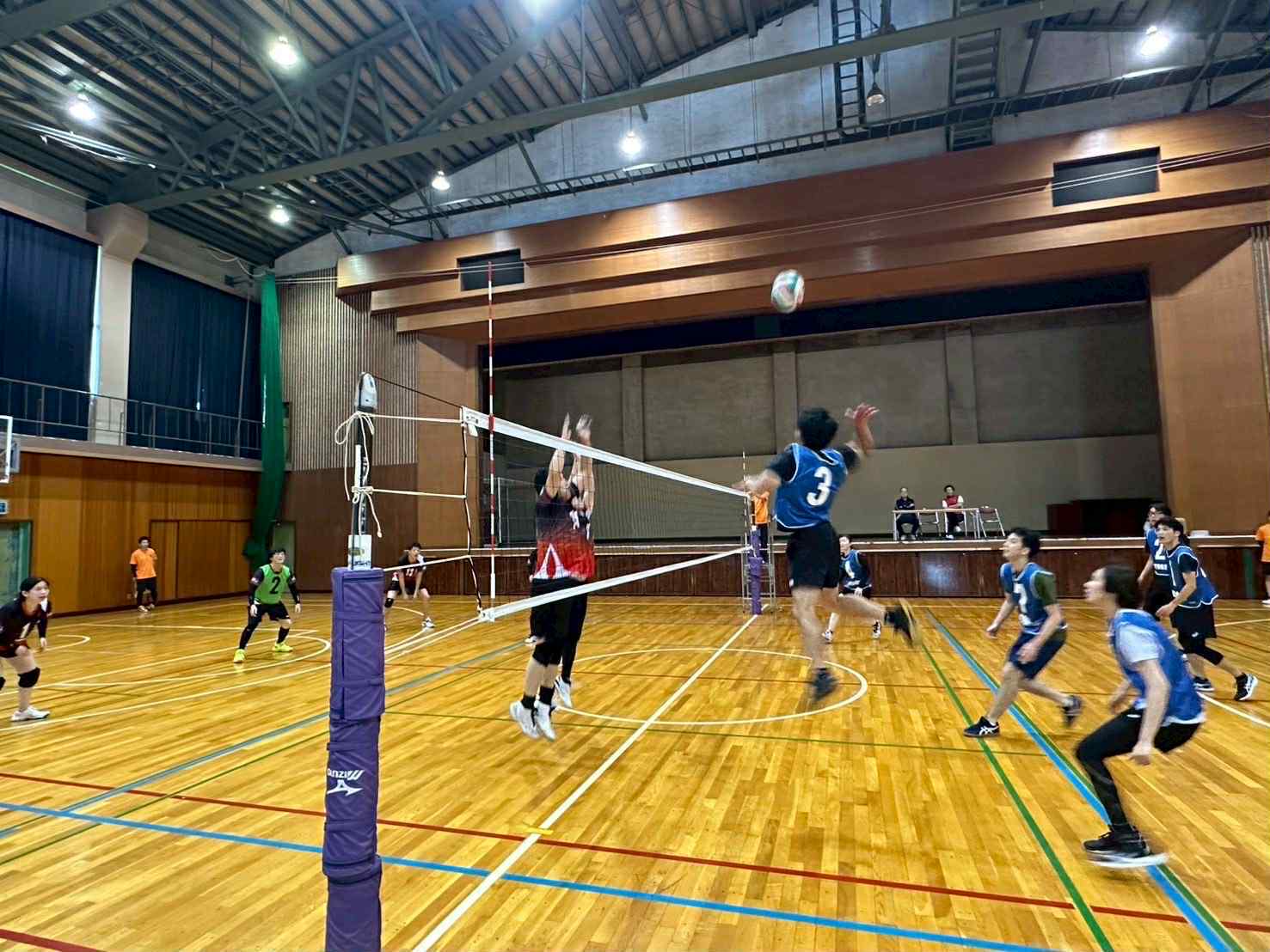 第9回飛騨市バレーボール大会を開催