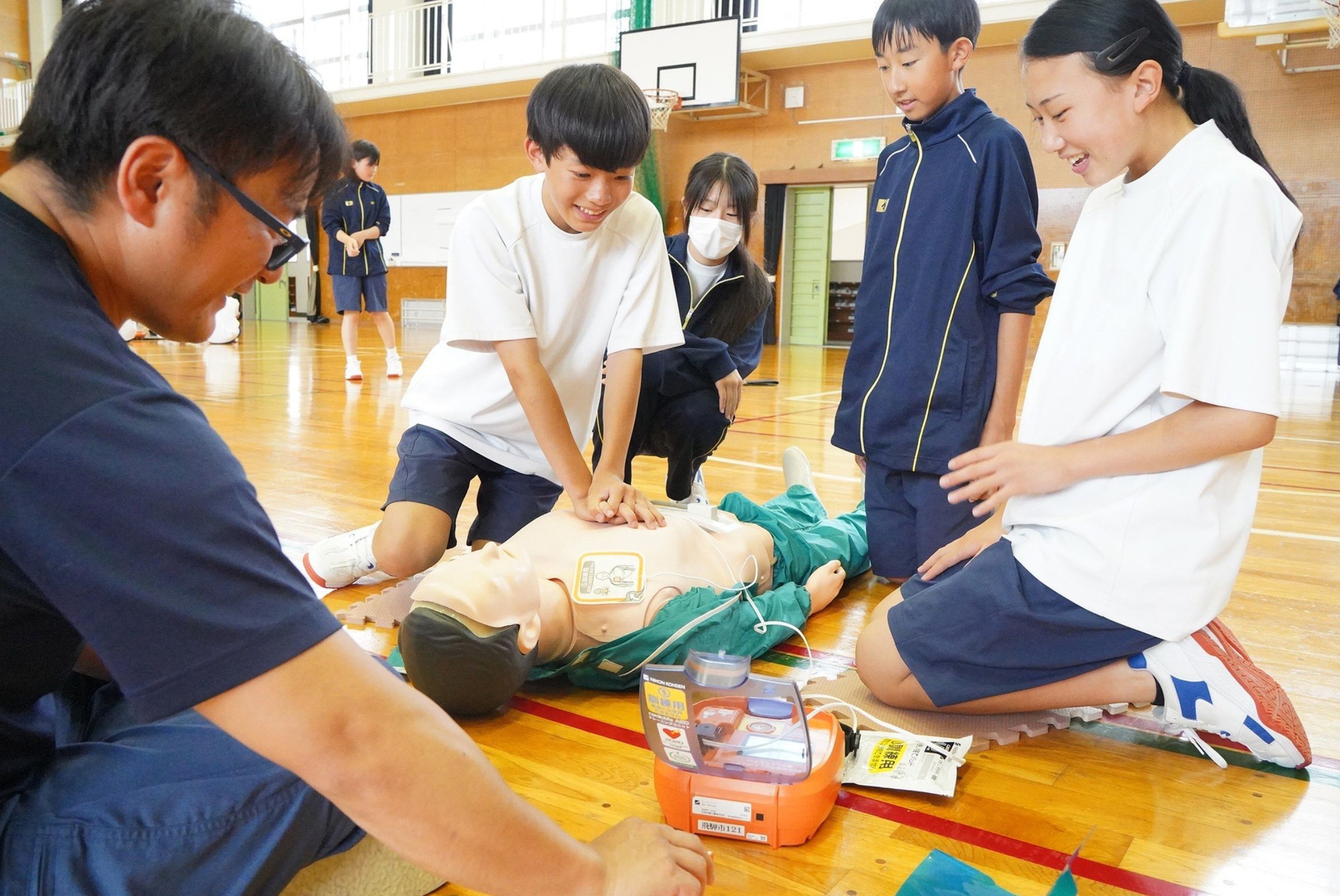 古川中学校で「ジュニアパラメディックプロジェクト」を実施