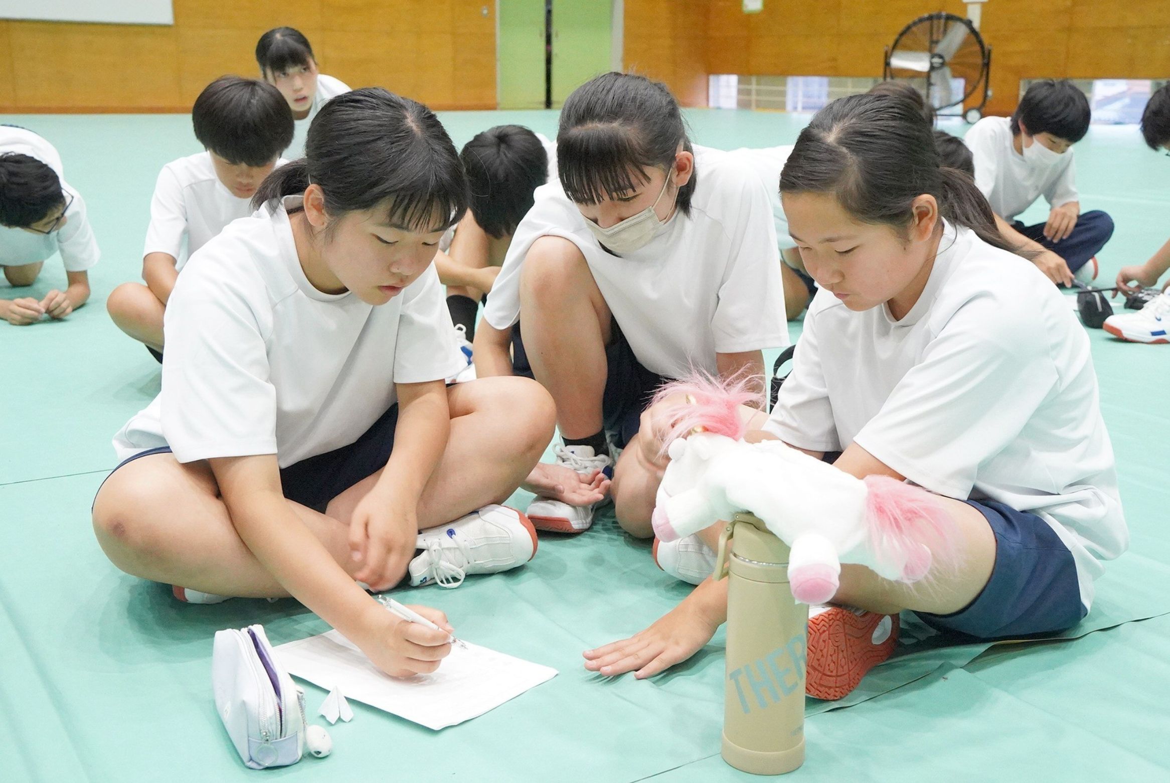 古川中１年生が防災ゲーム「風水害24」を体験しました