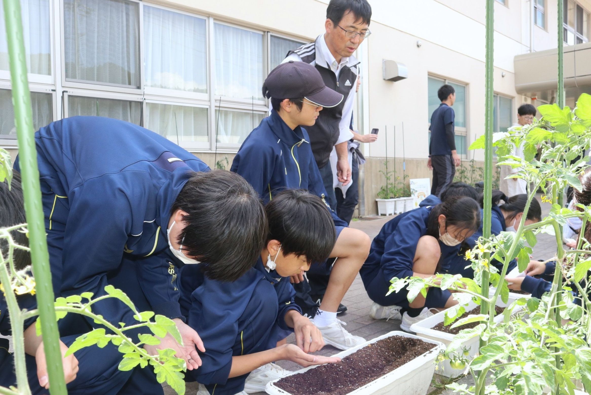 認知症になっても暮らしやすい町を…オレンジ色の花咲かせませんか