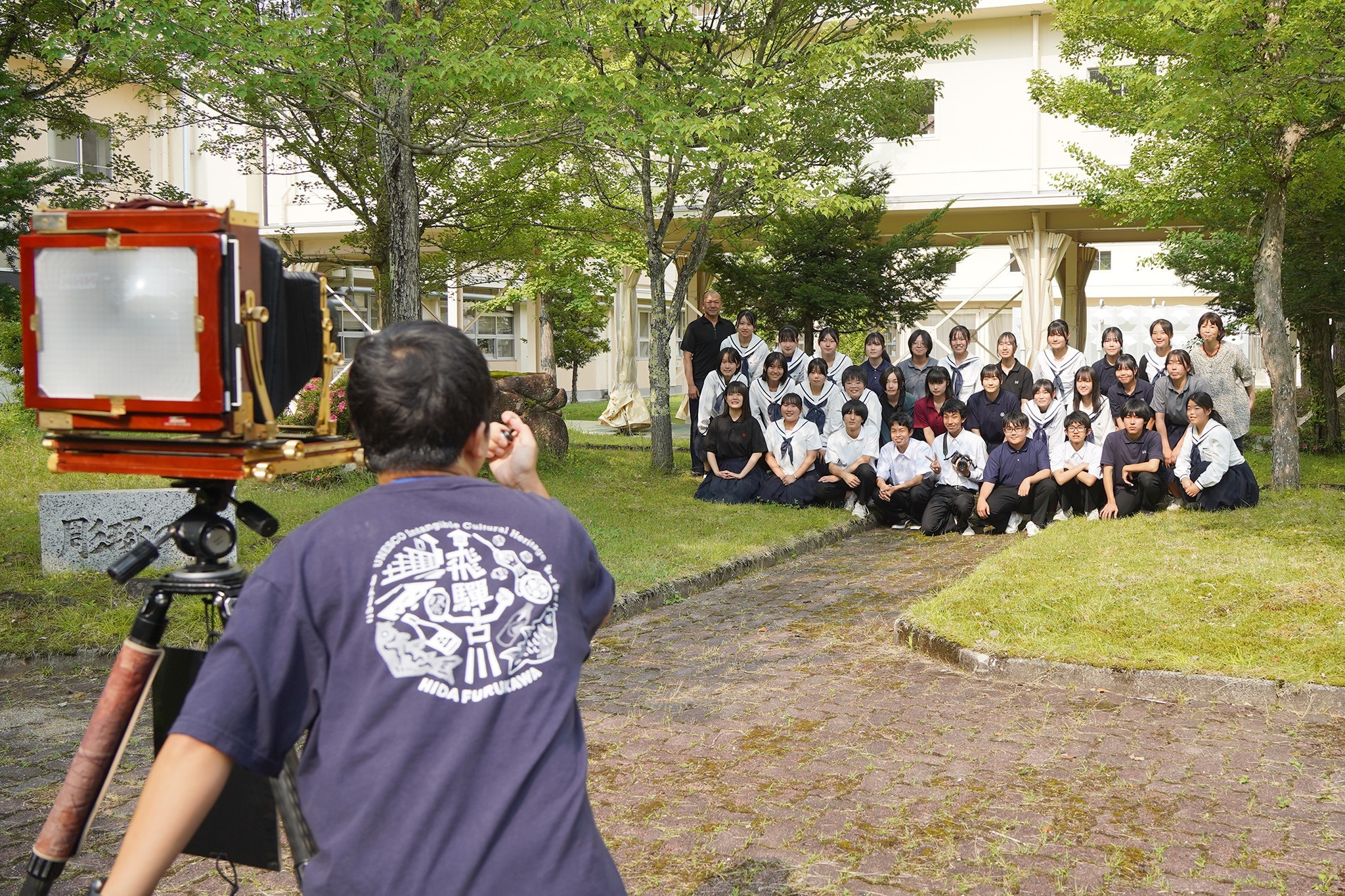 プロの写真家から撮影のコツなどを学びました