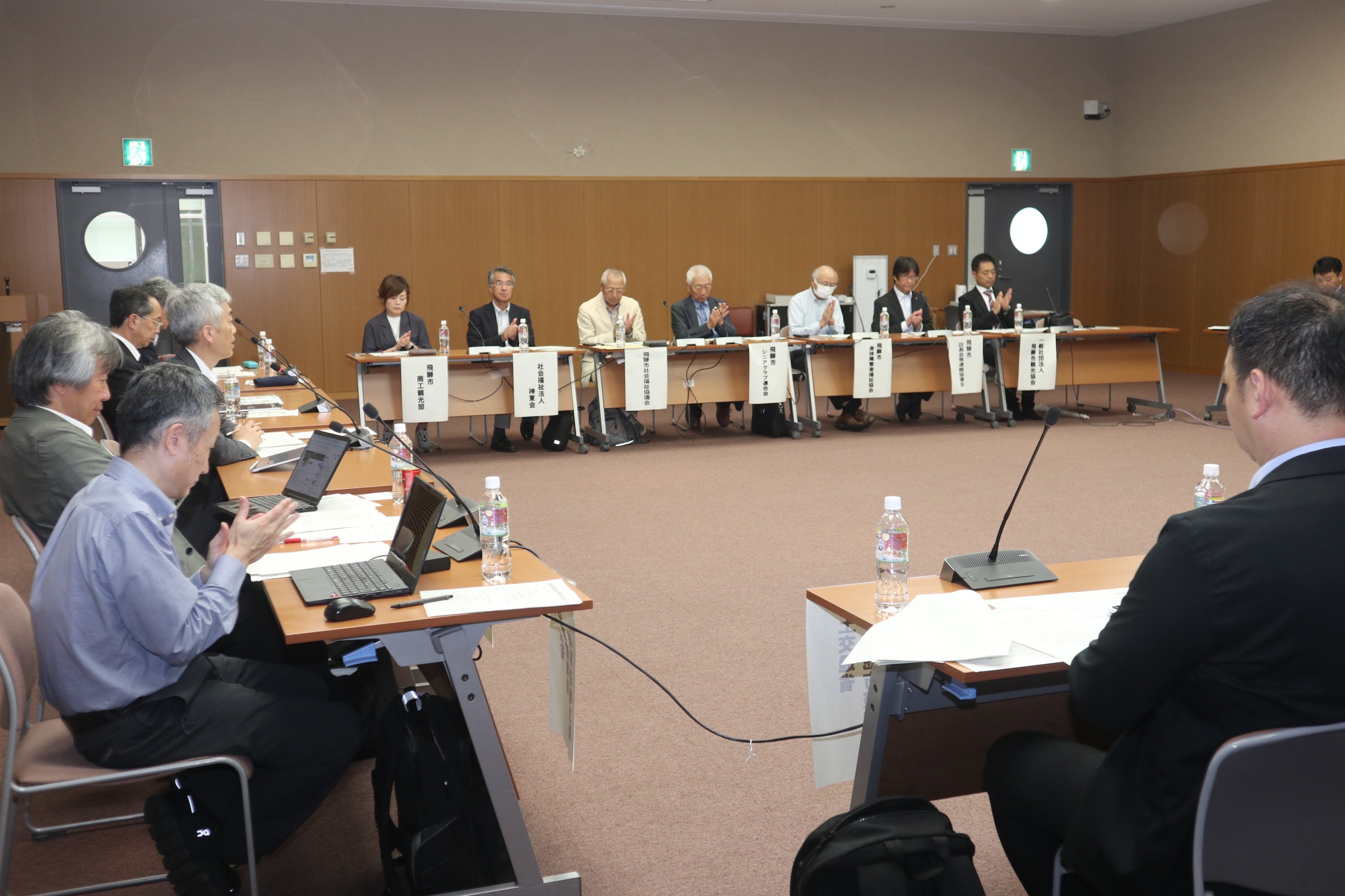 市民に開かれた公共交通のあり方を協議しました