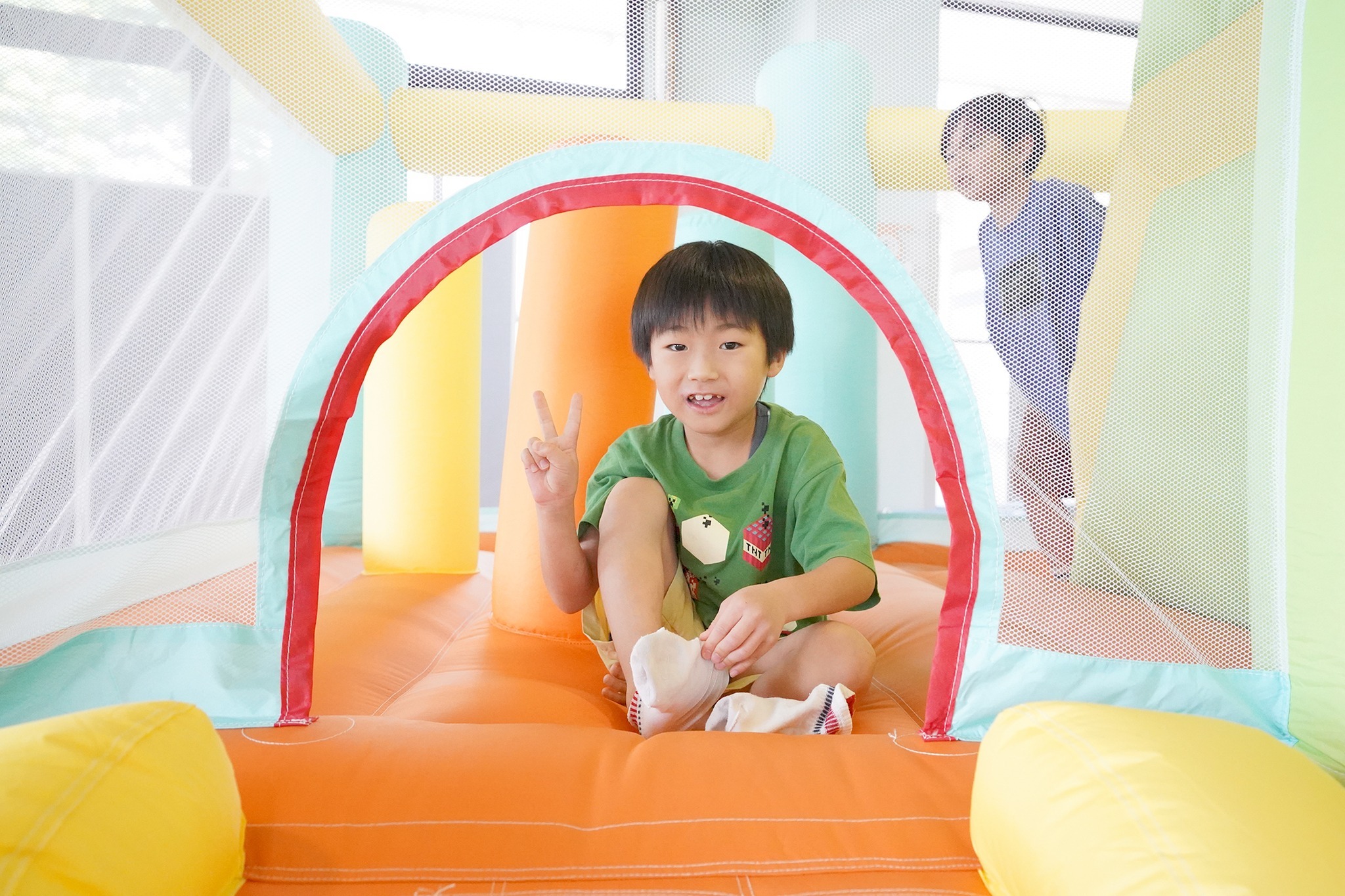 「ハートぴあ広場」に大型遊具「エアポリン遊具」が登場