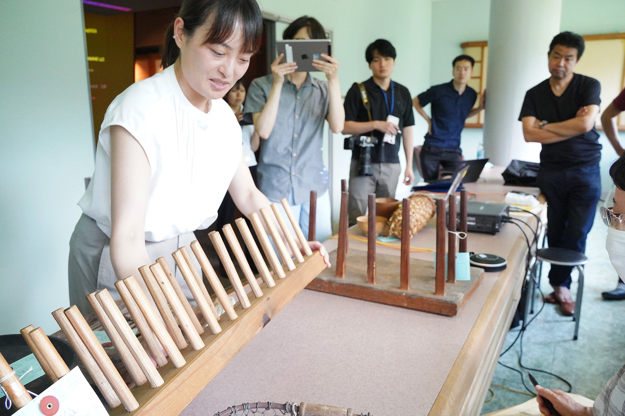 「これなんだ？ わからない民具を囲む会 in 飛騨市」を開催