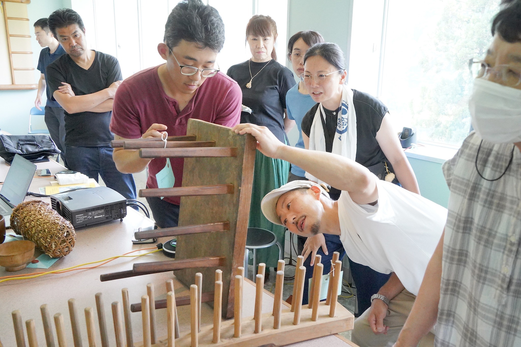 「これなんだ？ わからない民具を囲む会 in 飛騨市」を開催