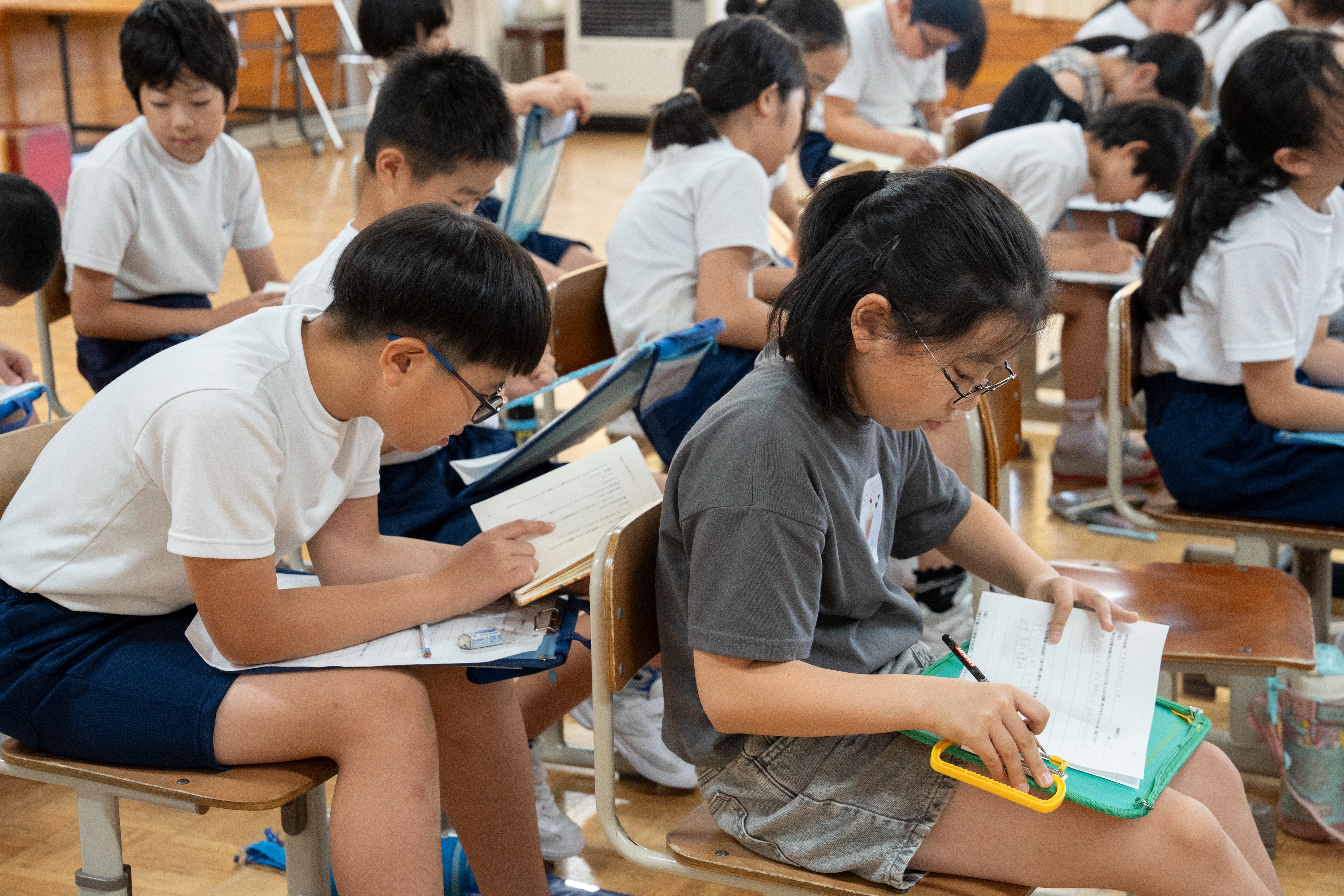 朝日新聞社による読書感想文の力を育む出前教室を開催