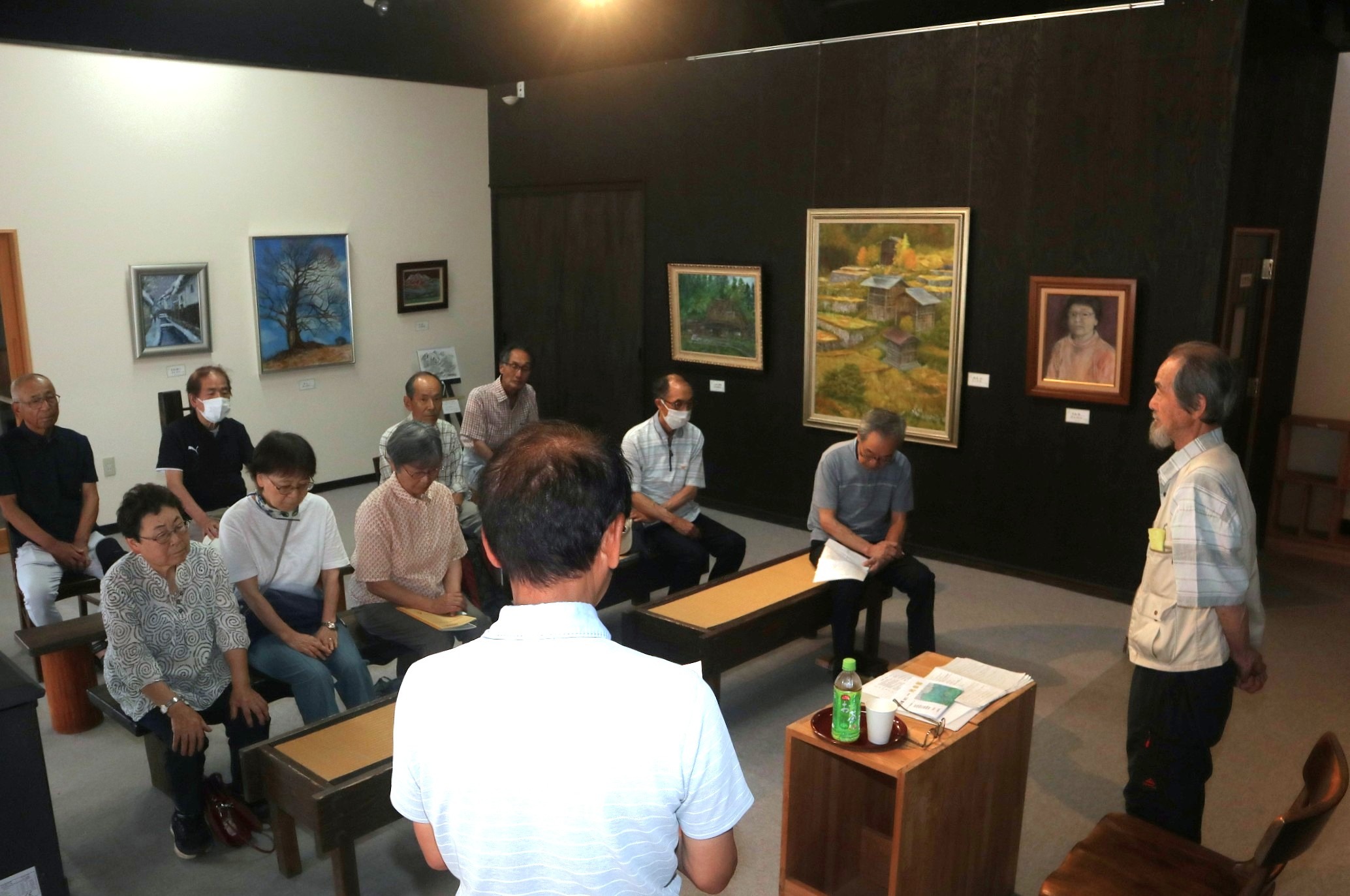一光会が油絵を中心に作品展を開催しました
