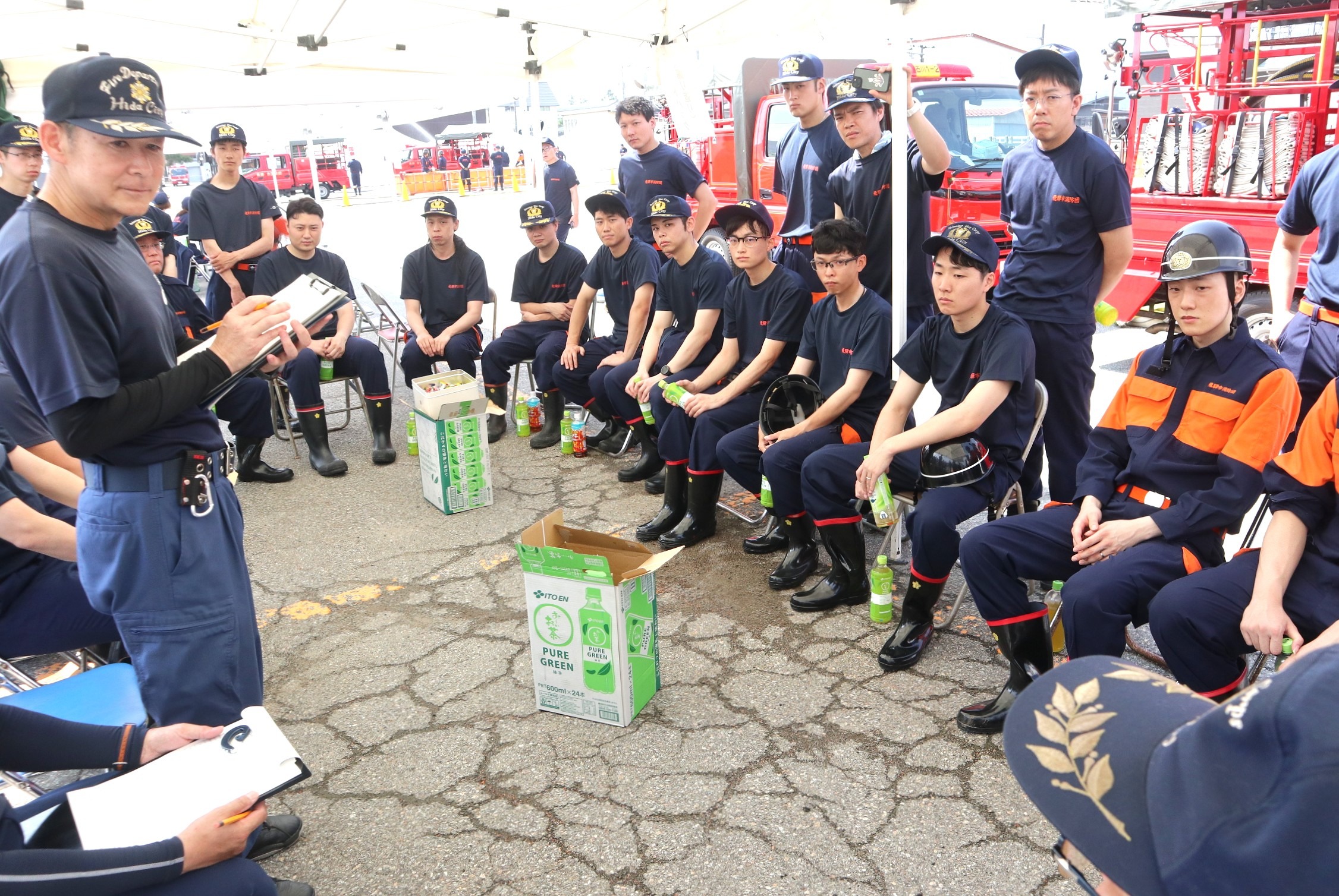 市消防団が「令和7年度飛衛消火訓練会」を開きました