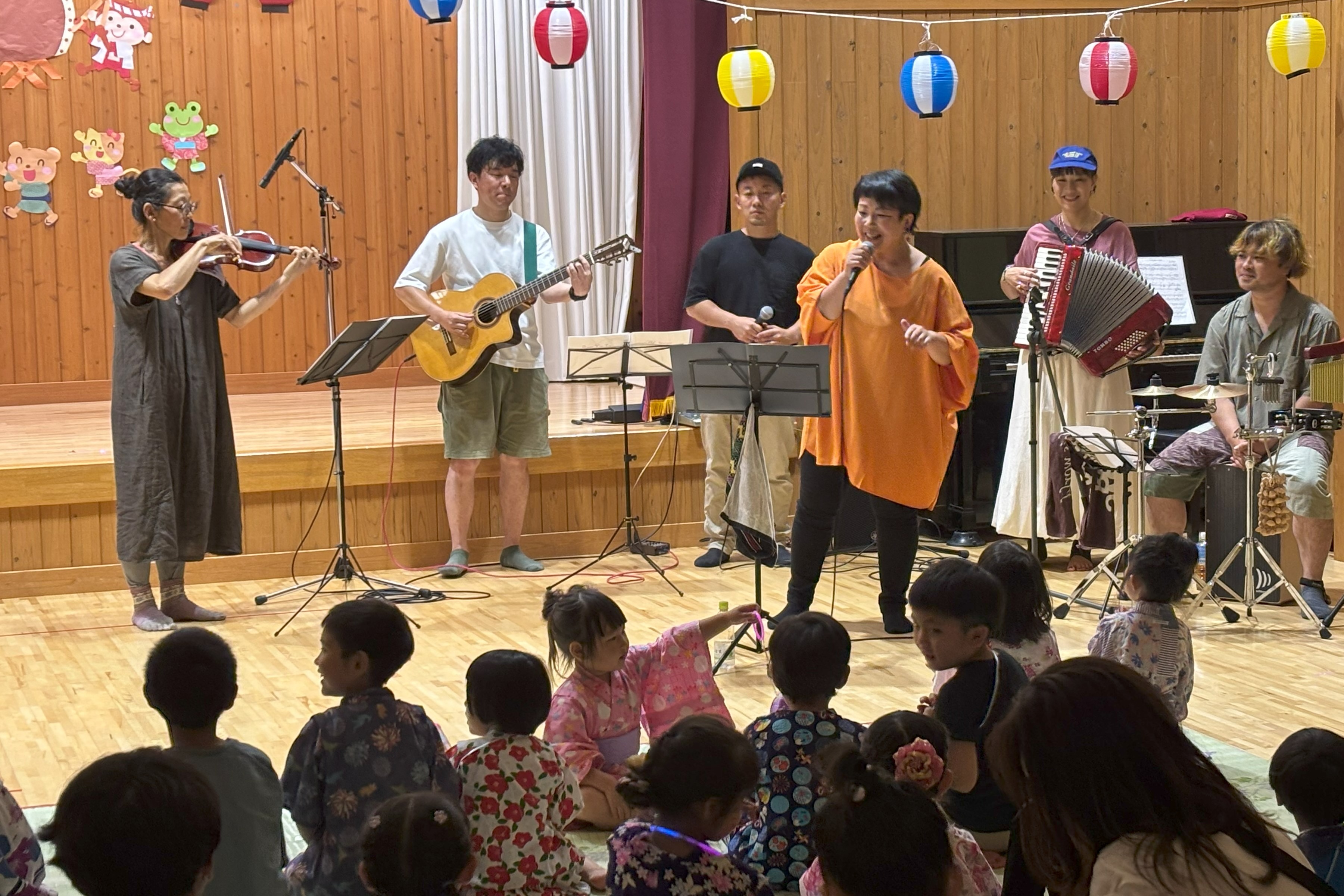 盆踊りや手づくりの夜店で夏の思い出づくり
