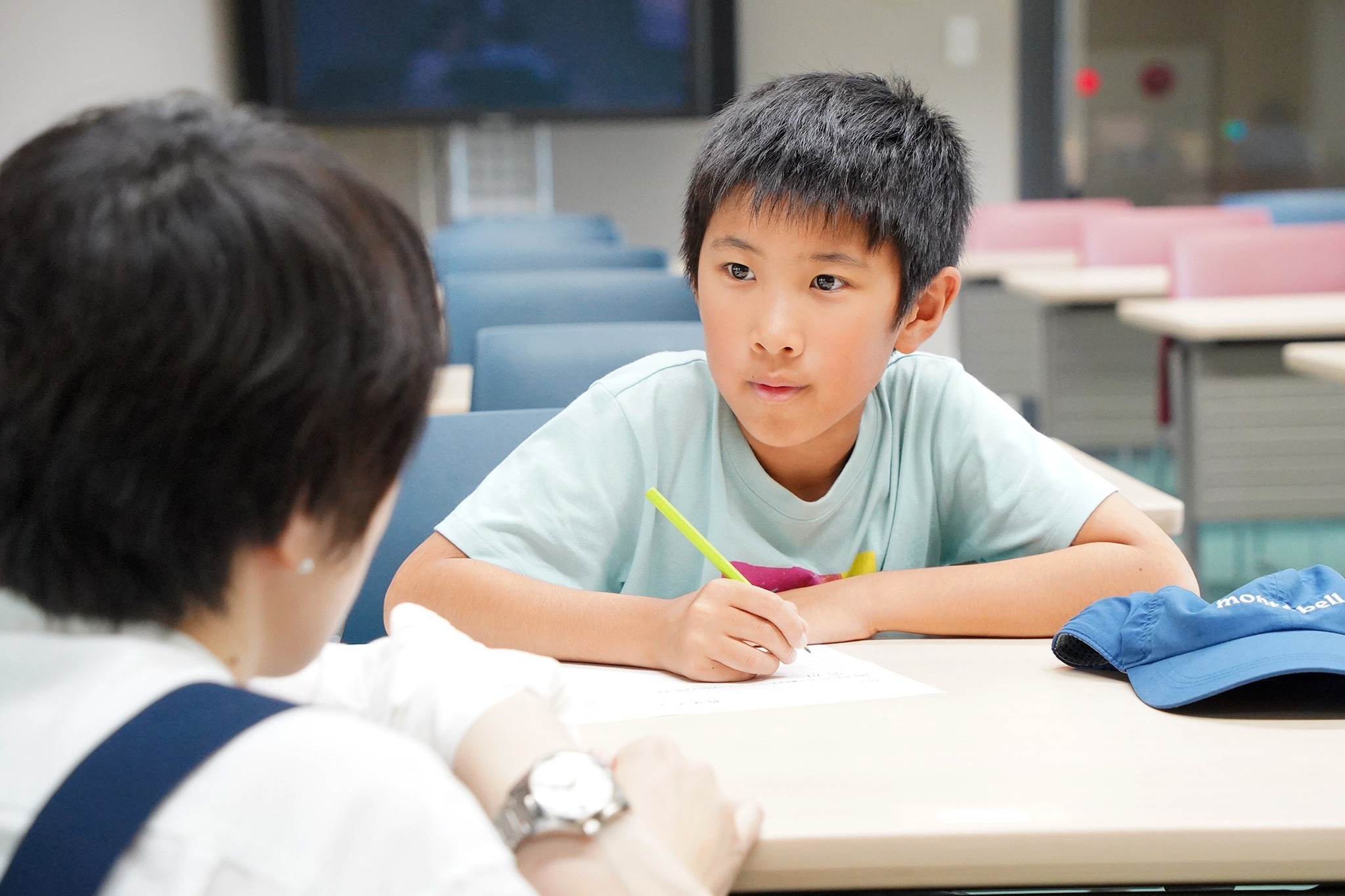 新聞記者から文章を書くコツを学びました