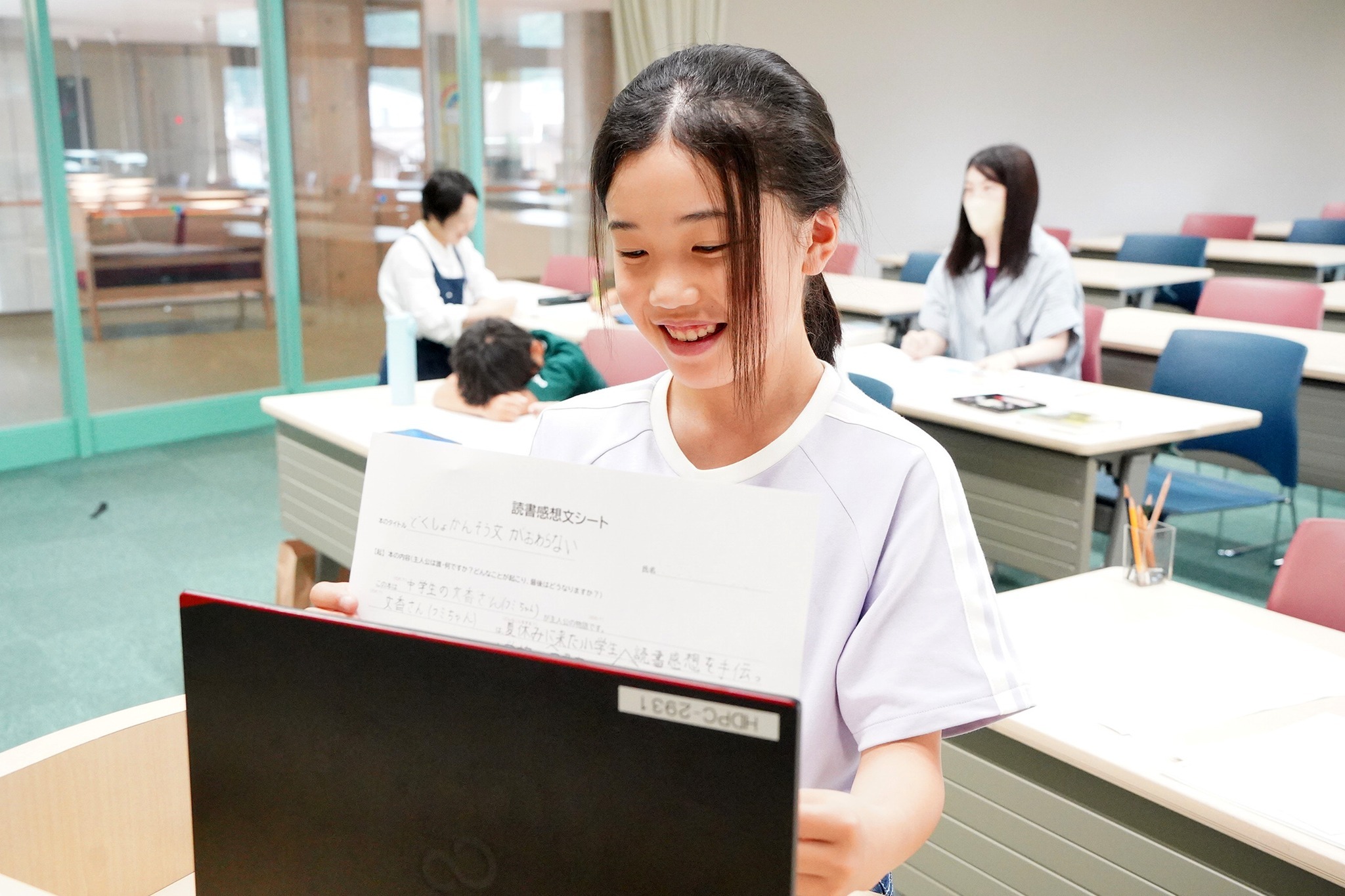 新聞記者から文章を書くコツを学びました