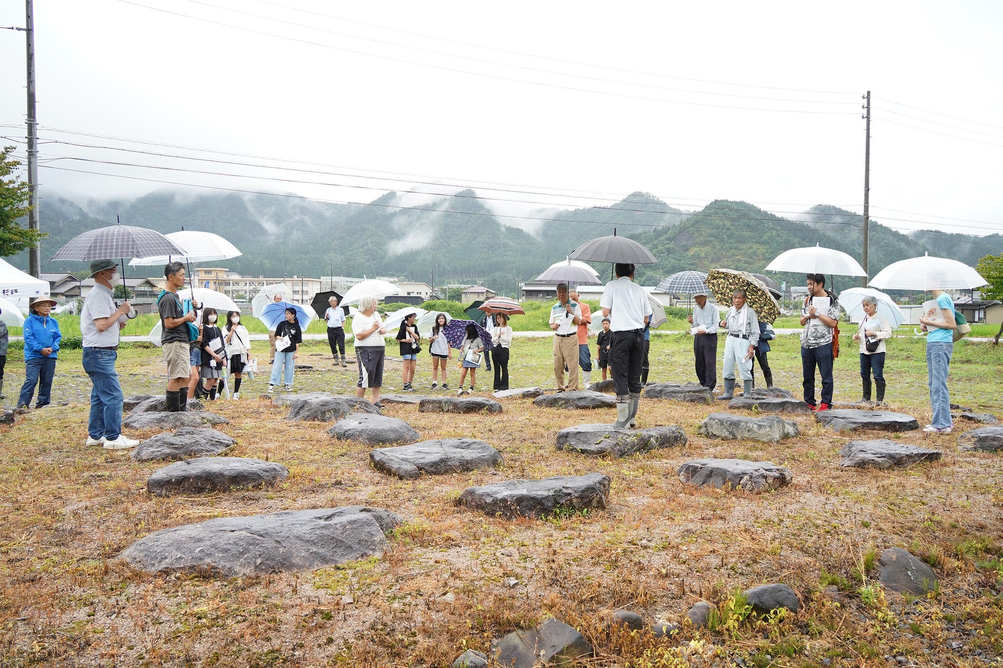 「杉崎廃寺跡」をテーマに現地見学会や講演会など