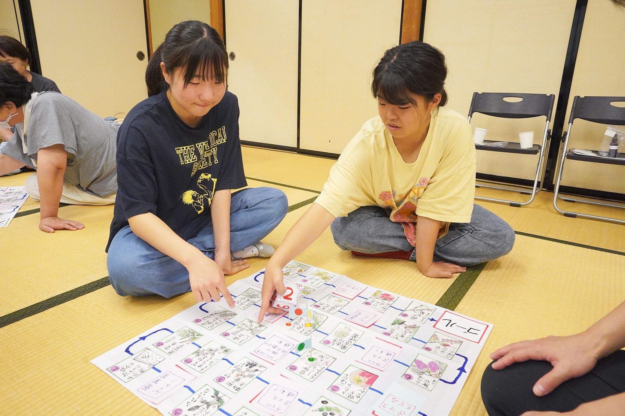 薬草かるたで薬草の名前や効能を楽しく学びました