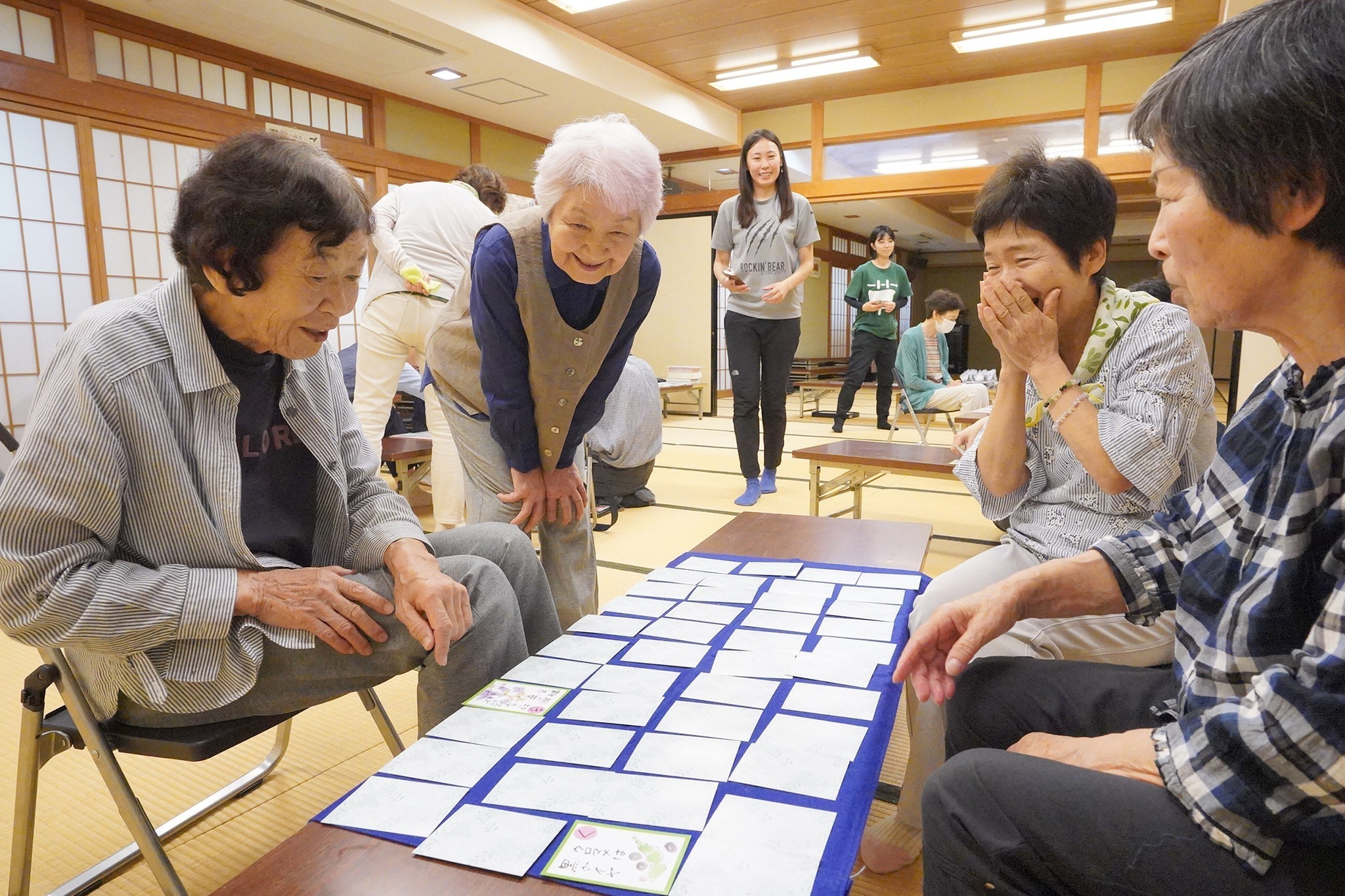 薬草かるたで薬草の名前や効能を楽しく学びました