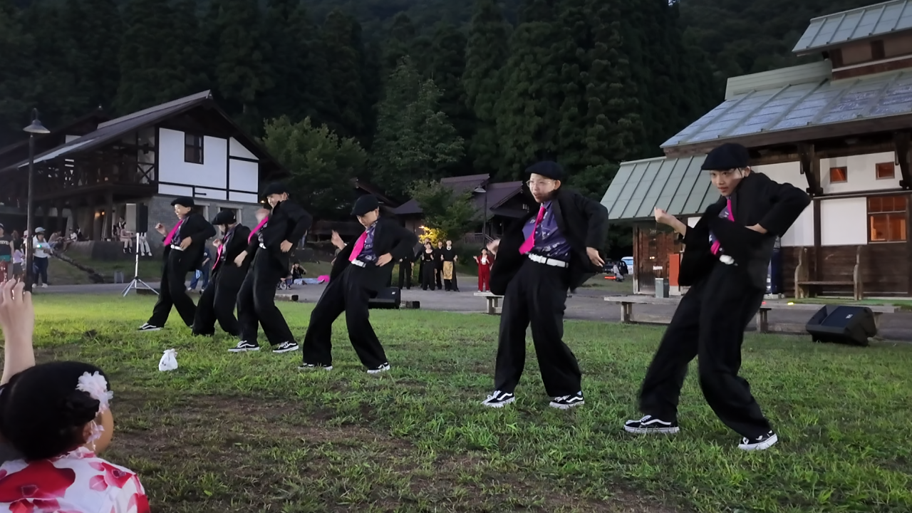 今年は夏の終わりに「こいこい花火」が開催されました