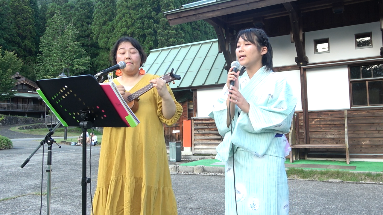今年は夏の終わりに「こいこい花火」が開催されました