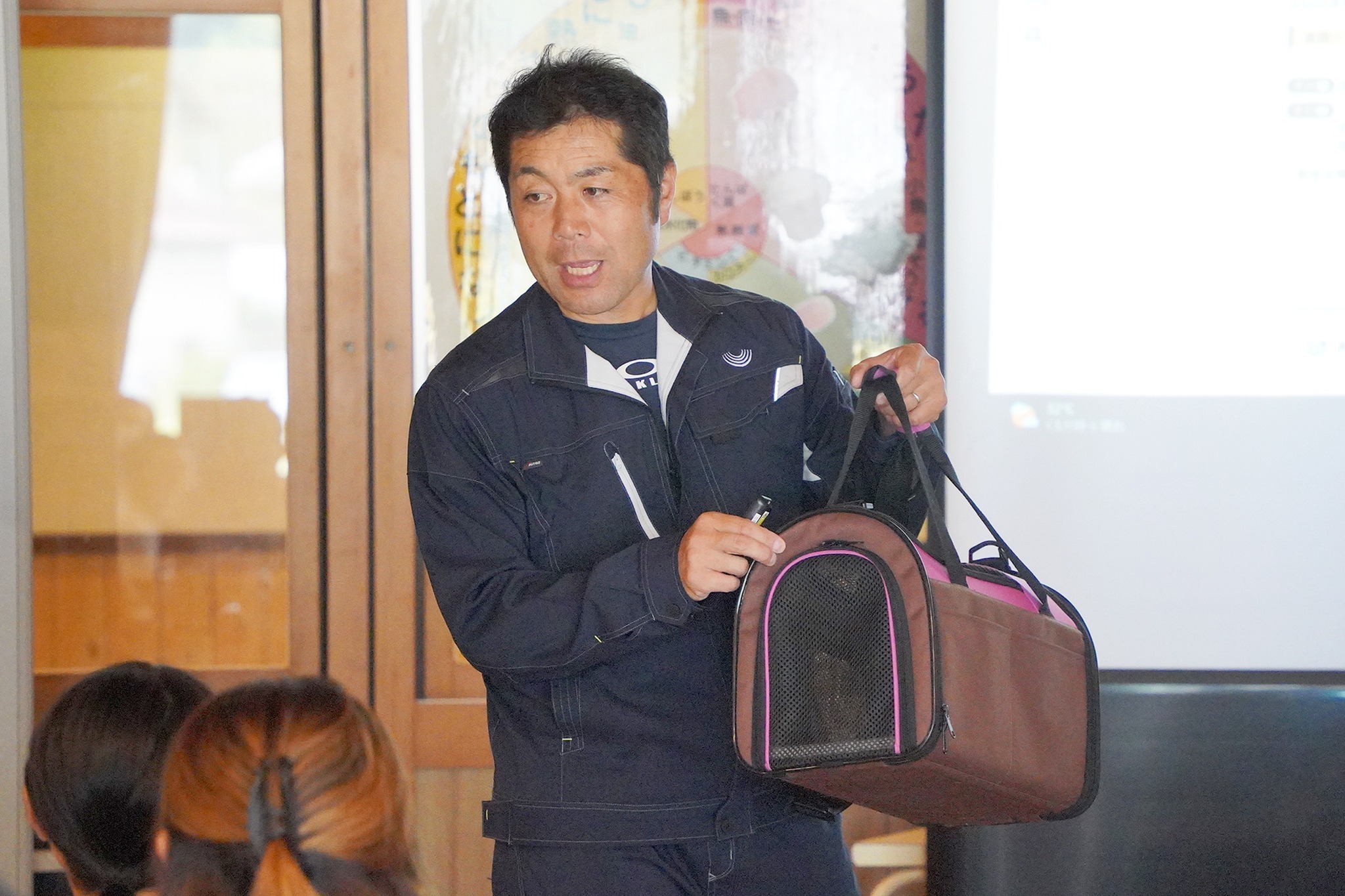 親子で防災を学ぶ「防災DAYキャンプ」を開催