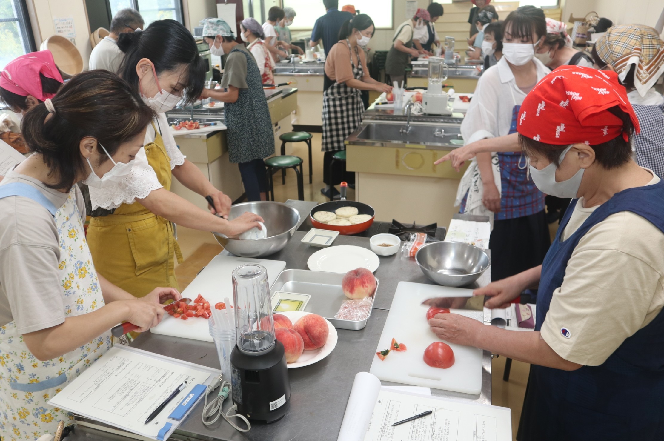 飛騨の恵みでスムージー＆ランチを～飛騨市民カレッジ
