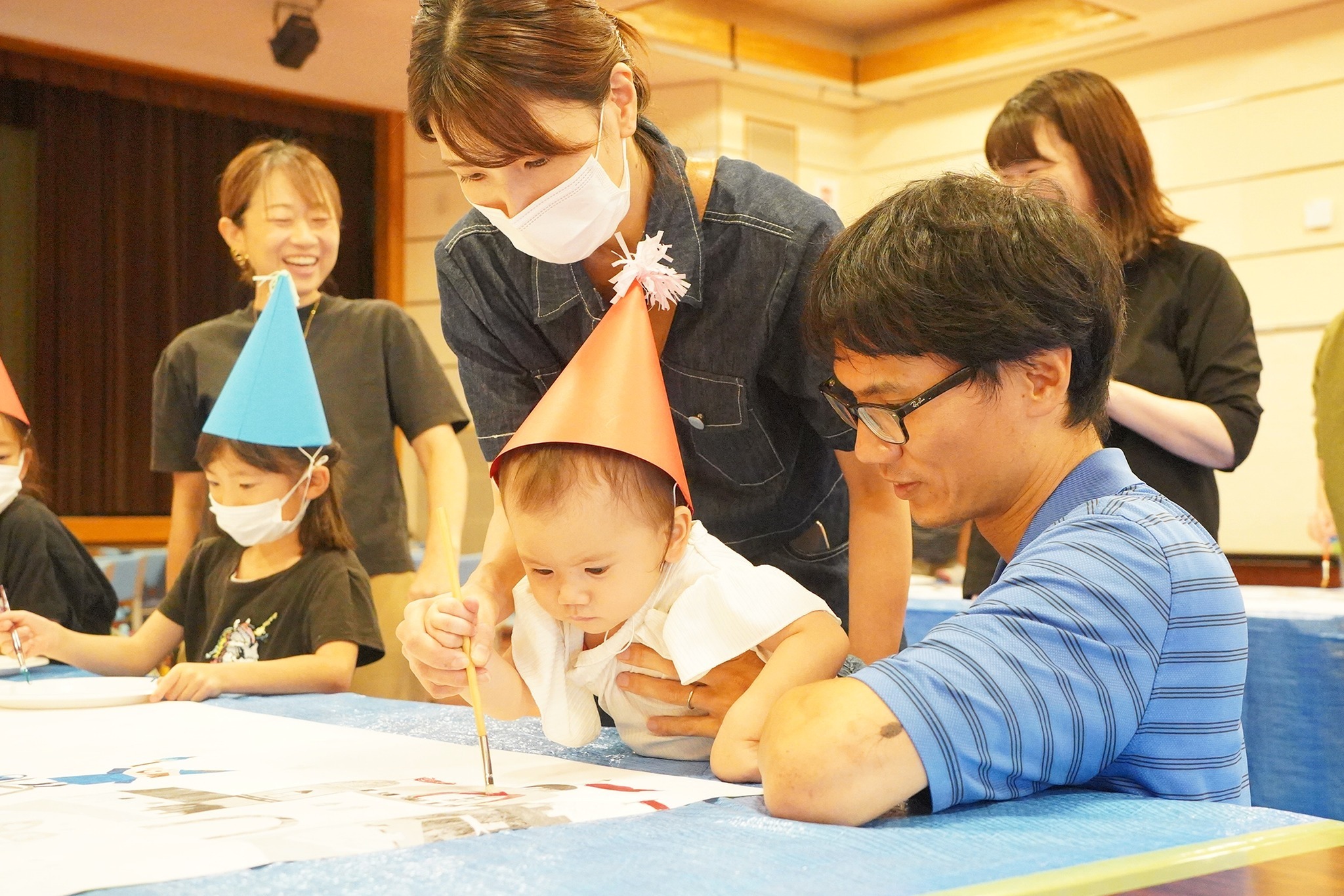 絵本のワンシーンを彩るワークショップを開催