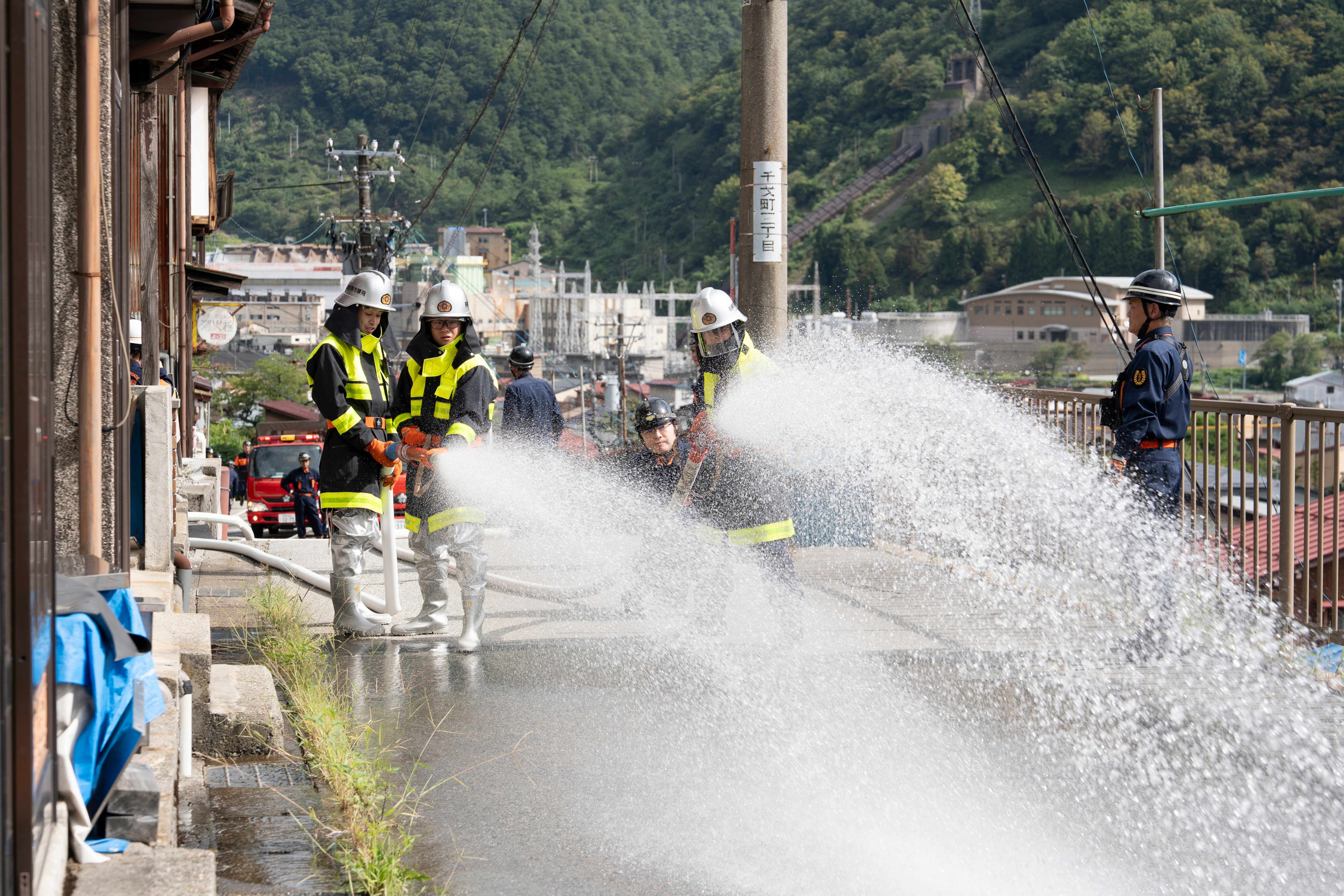 飛騨市消防団神岡方面隊が消防訓練を実施